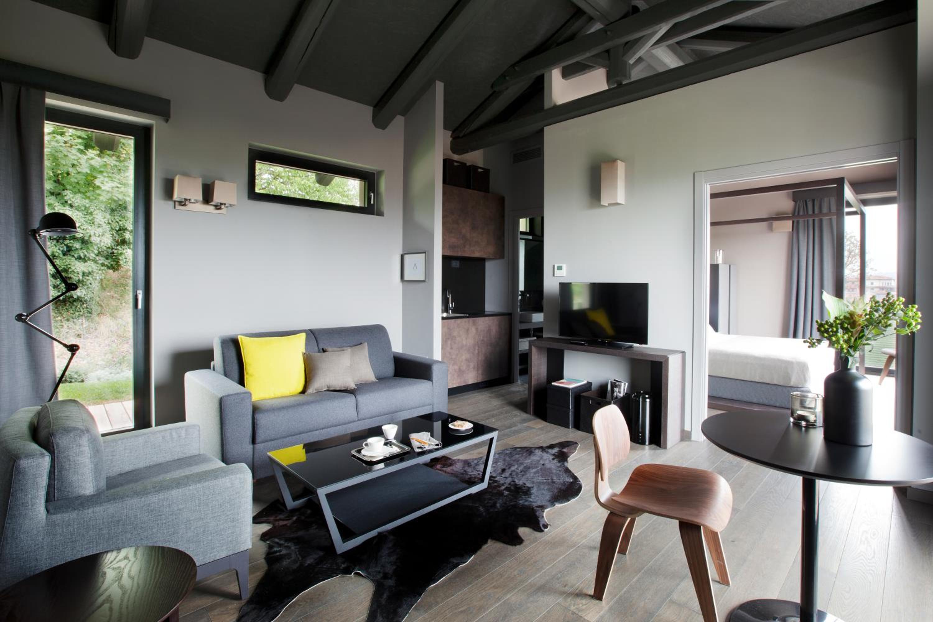 Suite with Terrace photo 3