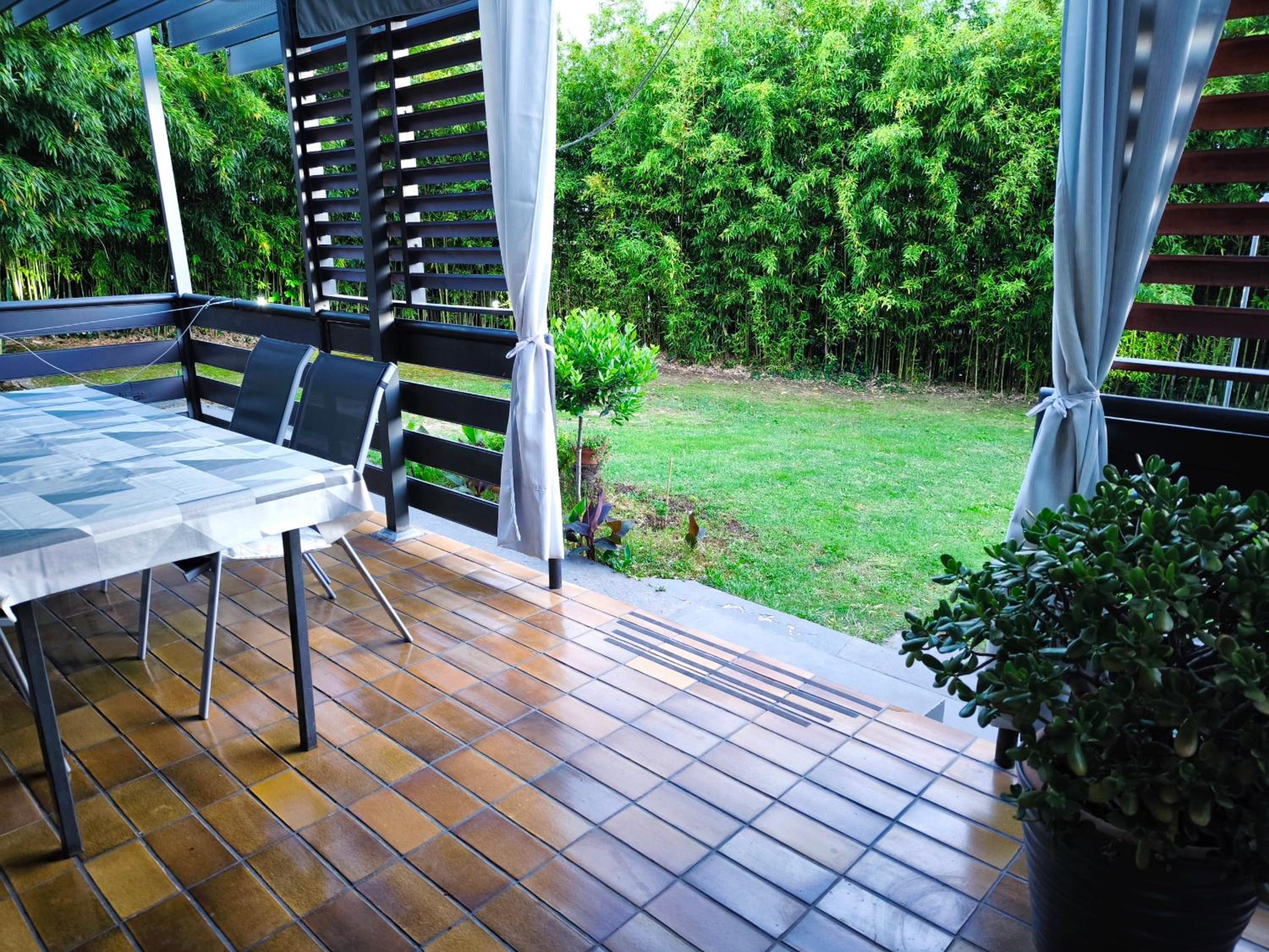 Apartment with Terrace