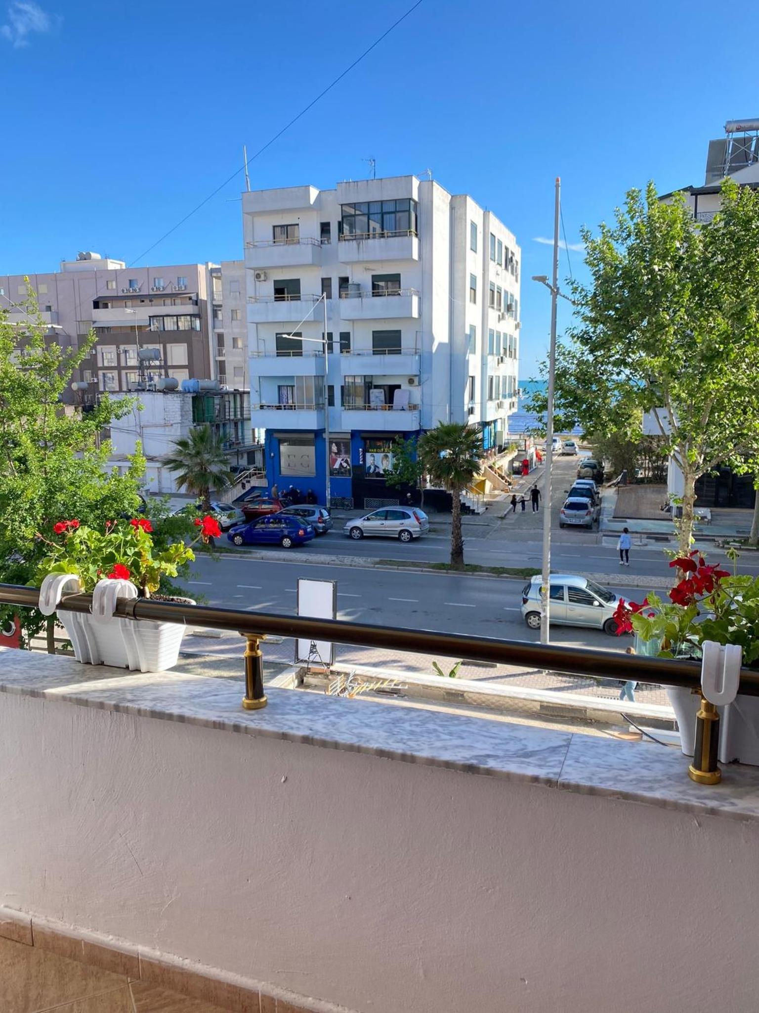 One-Bedroom Apartment with Sea View photo 3