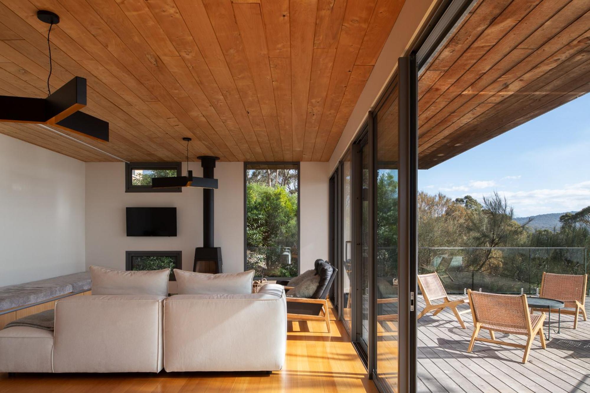 One-Bedroom House photo 1