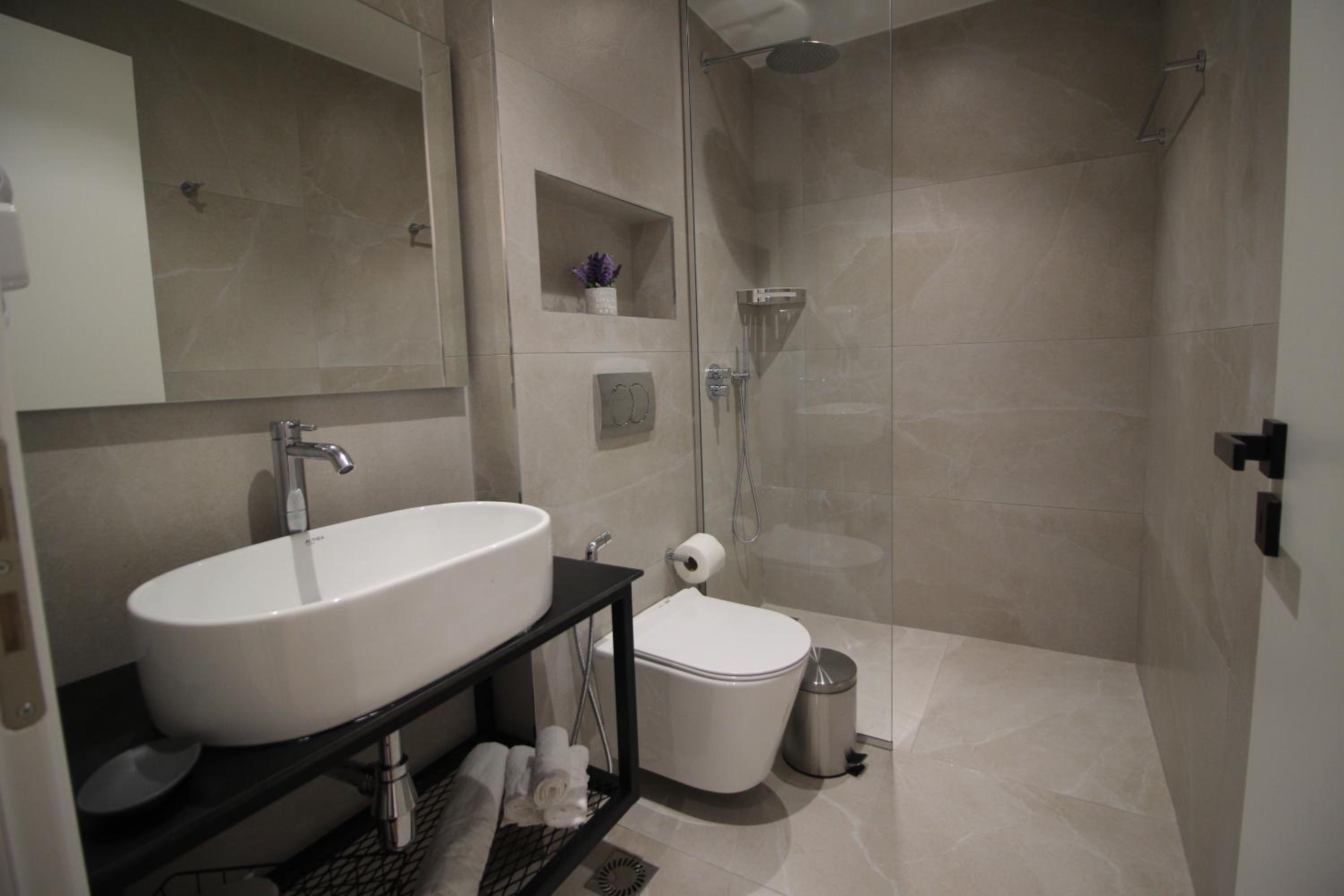 Superior Triple Room photo 2