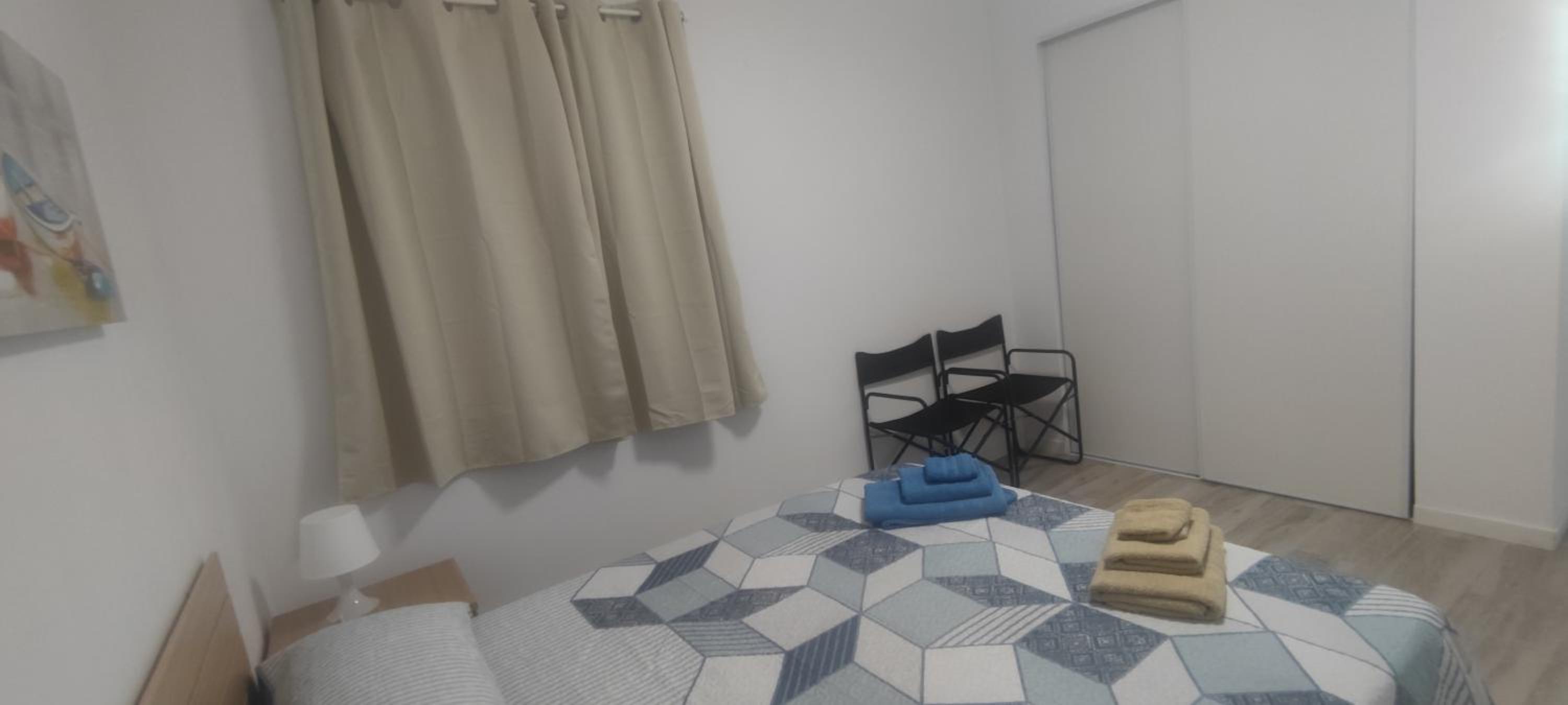 Three-Bedroom House photo 3