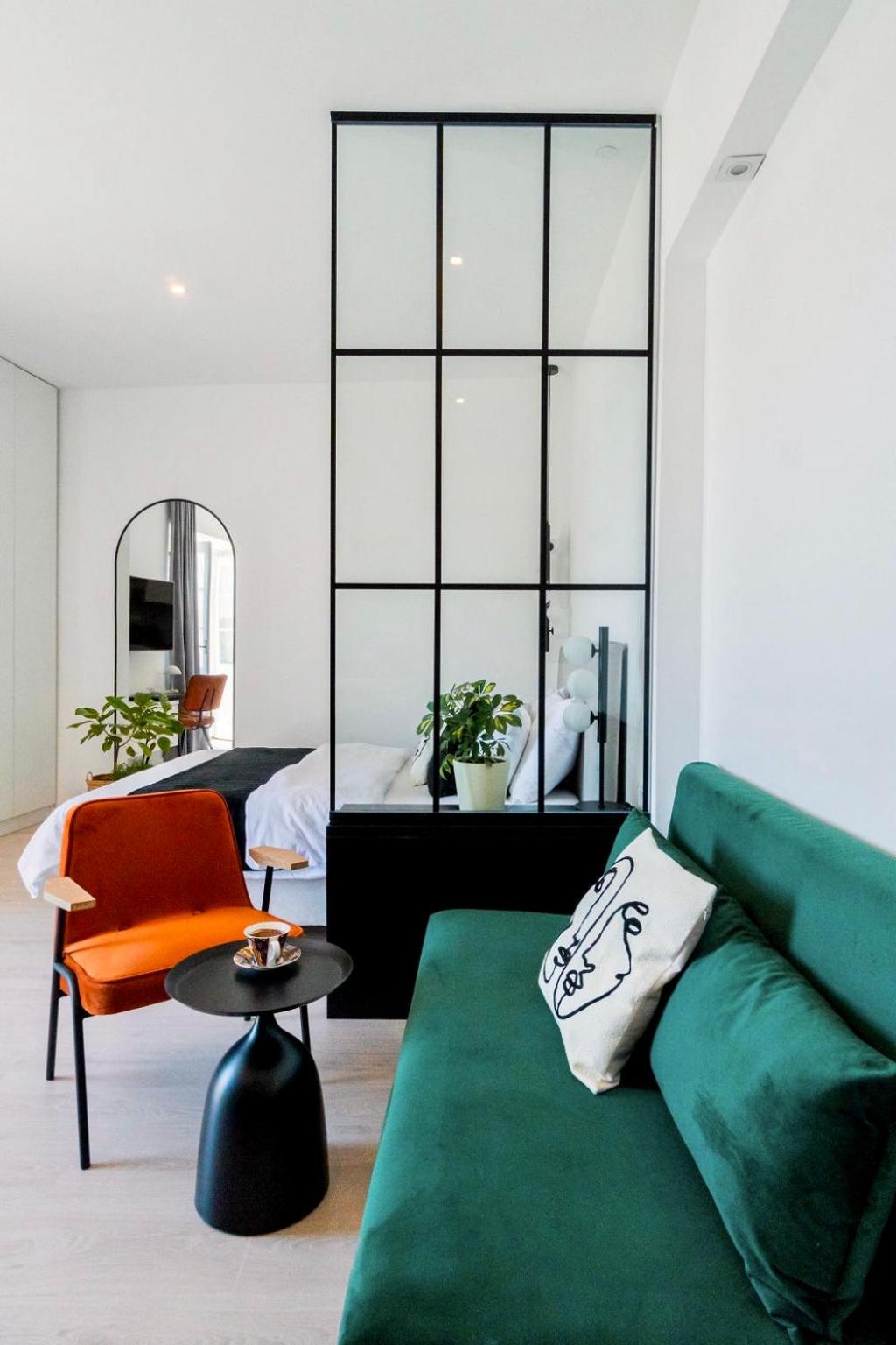 One-Bedroom Apartment