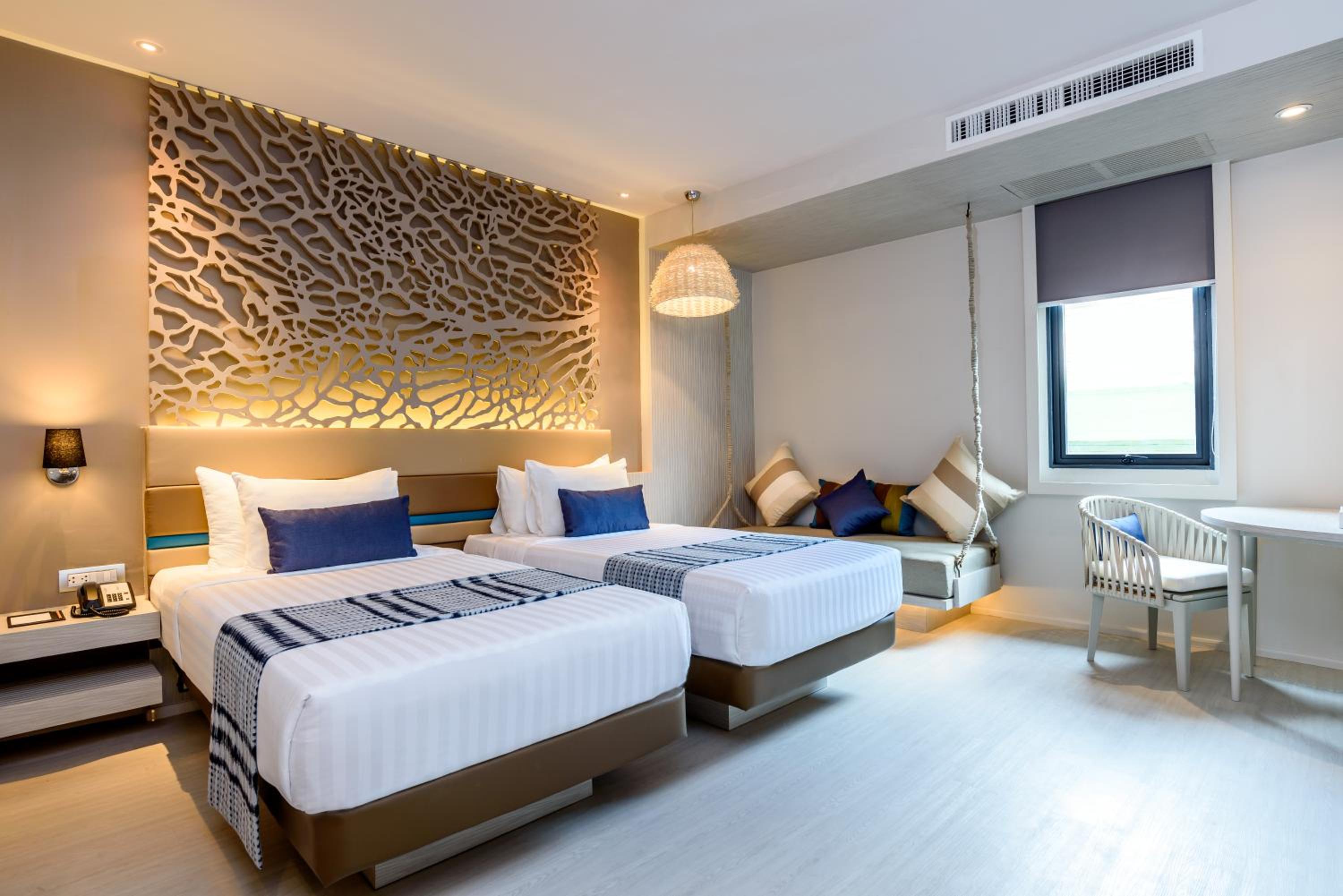 Standard Twin Room - Photo 6