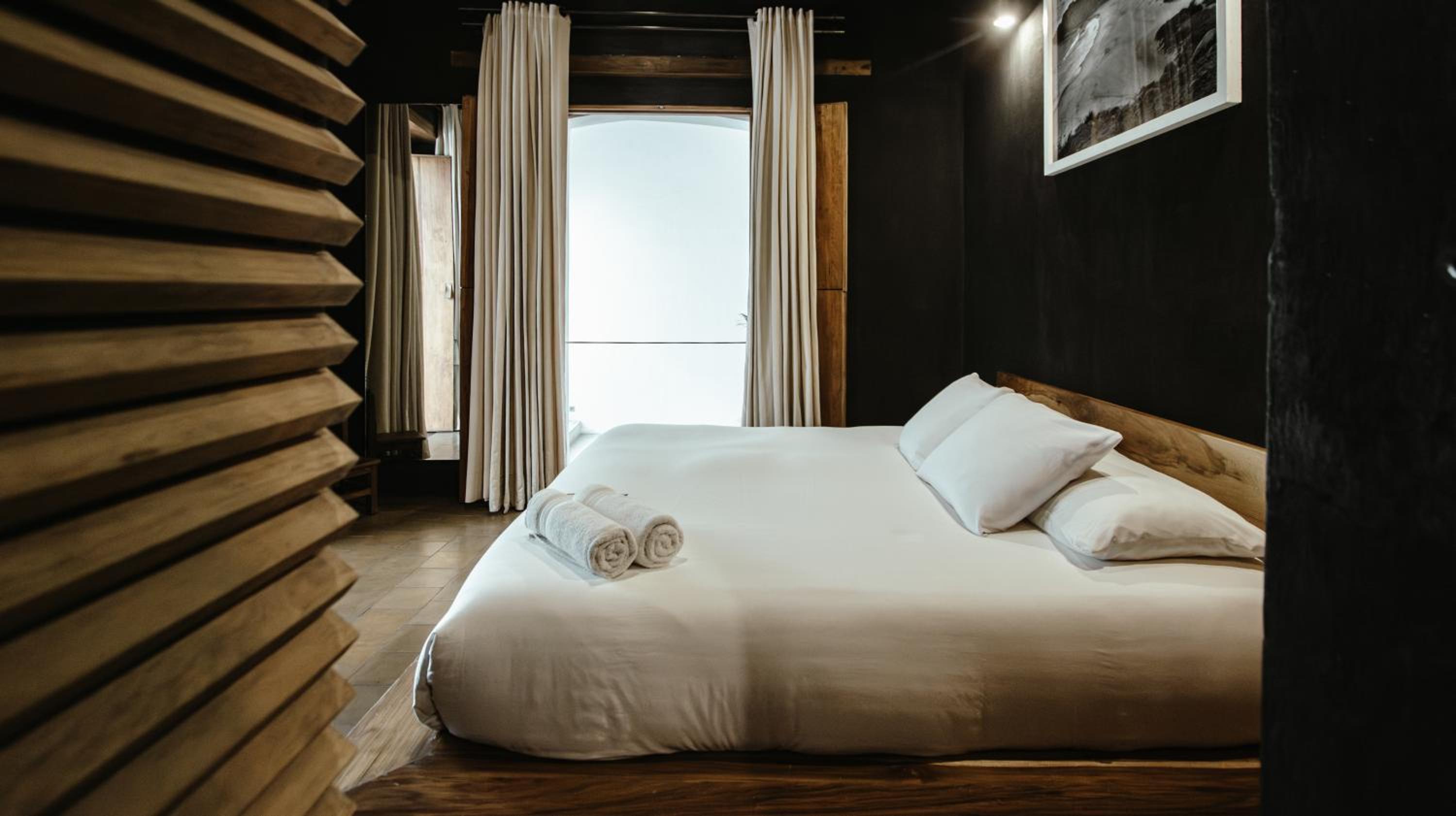 Junior King Suite