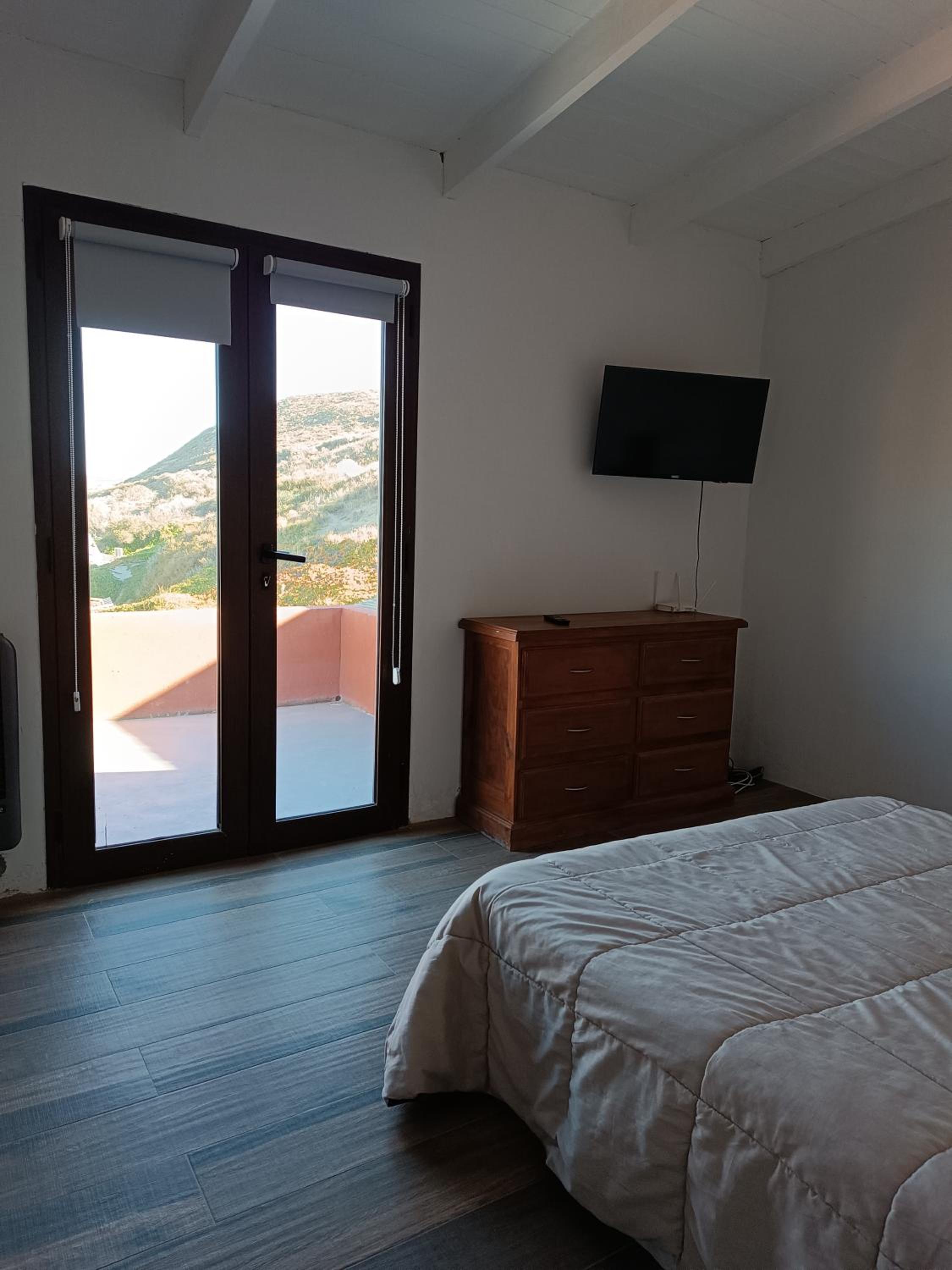 One-Bedroom House photo 3