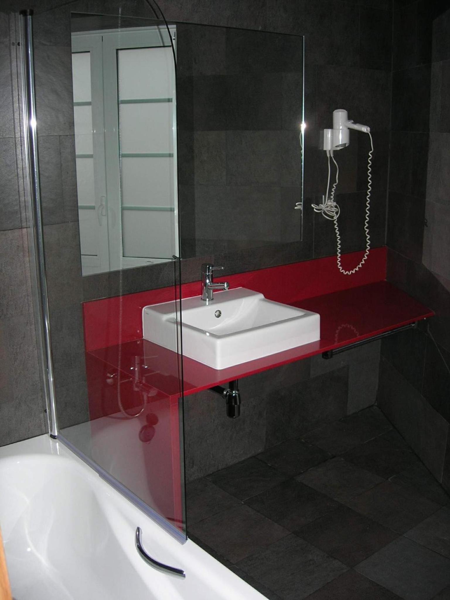 Superior Double or Twin Room - Photo 6