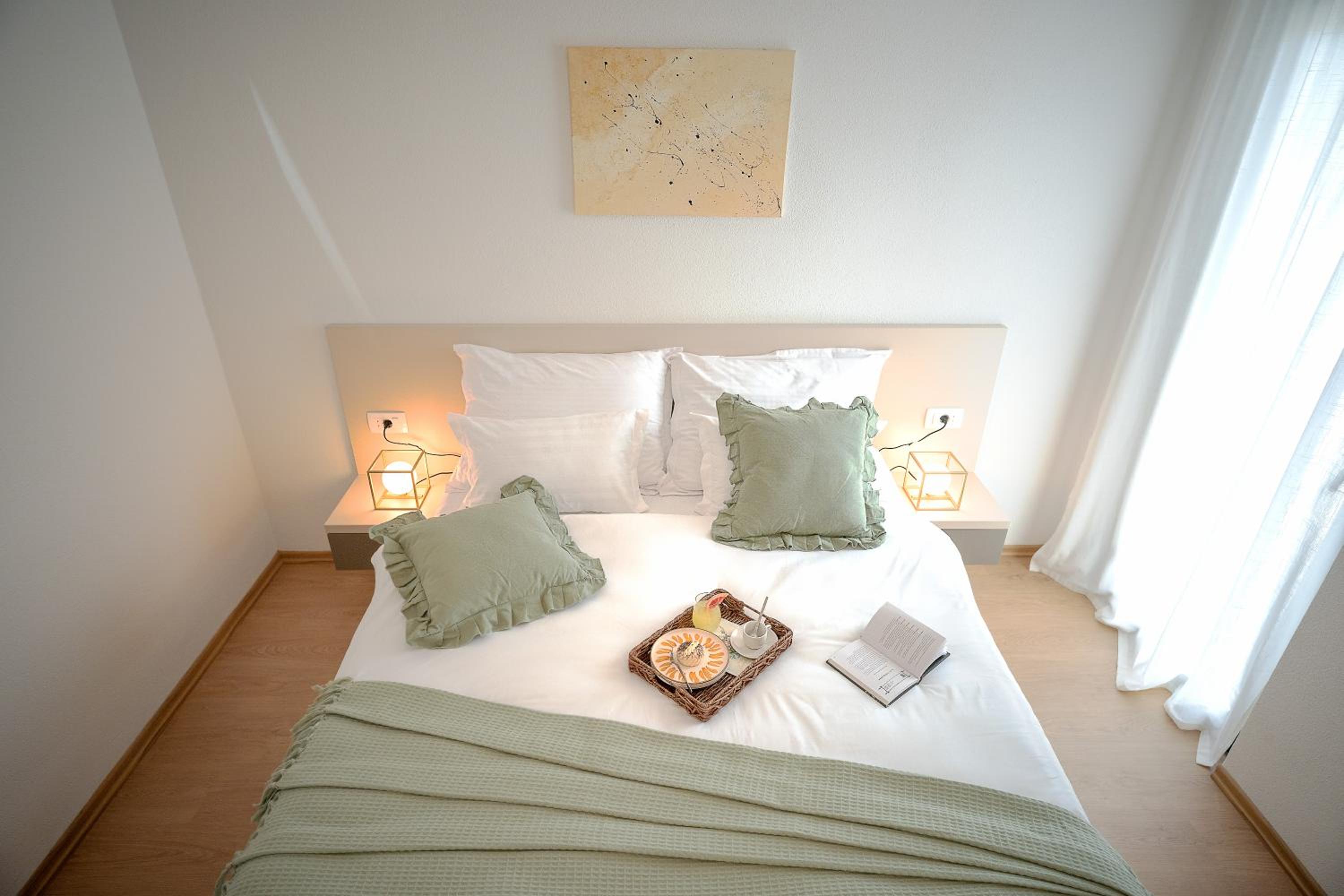One-Bedroom Apartment With Sea View And Terrace