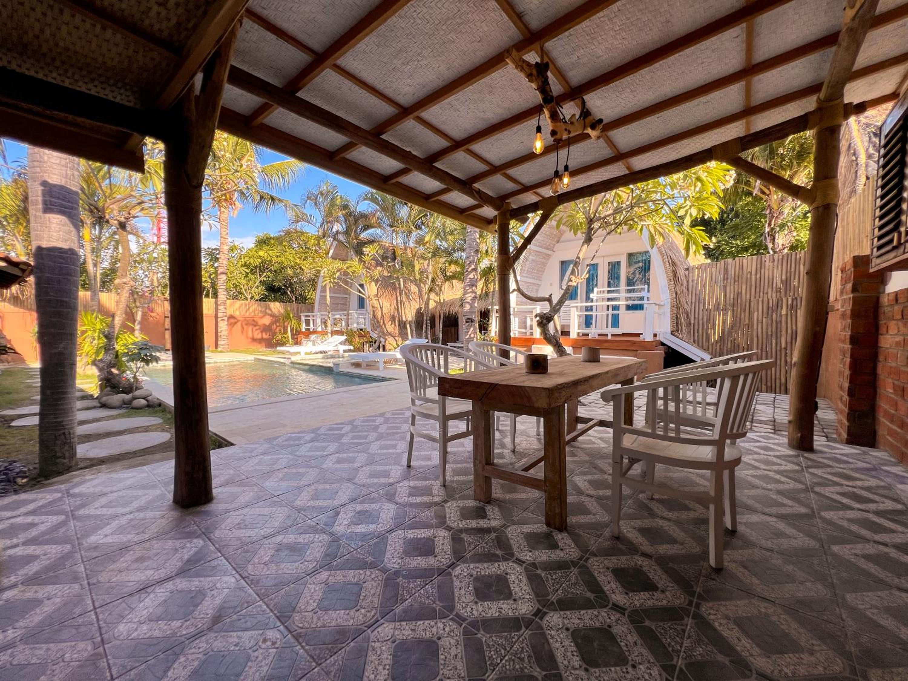 Villa photo 1