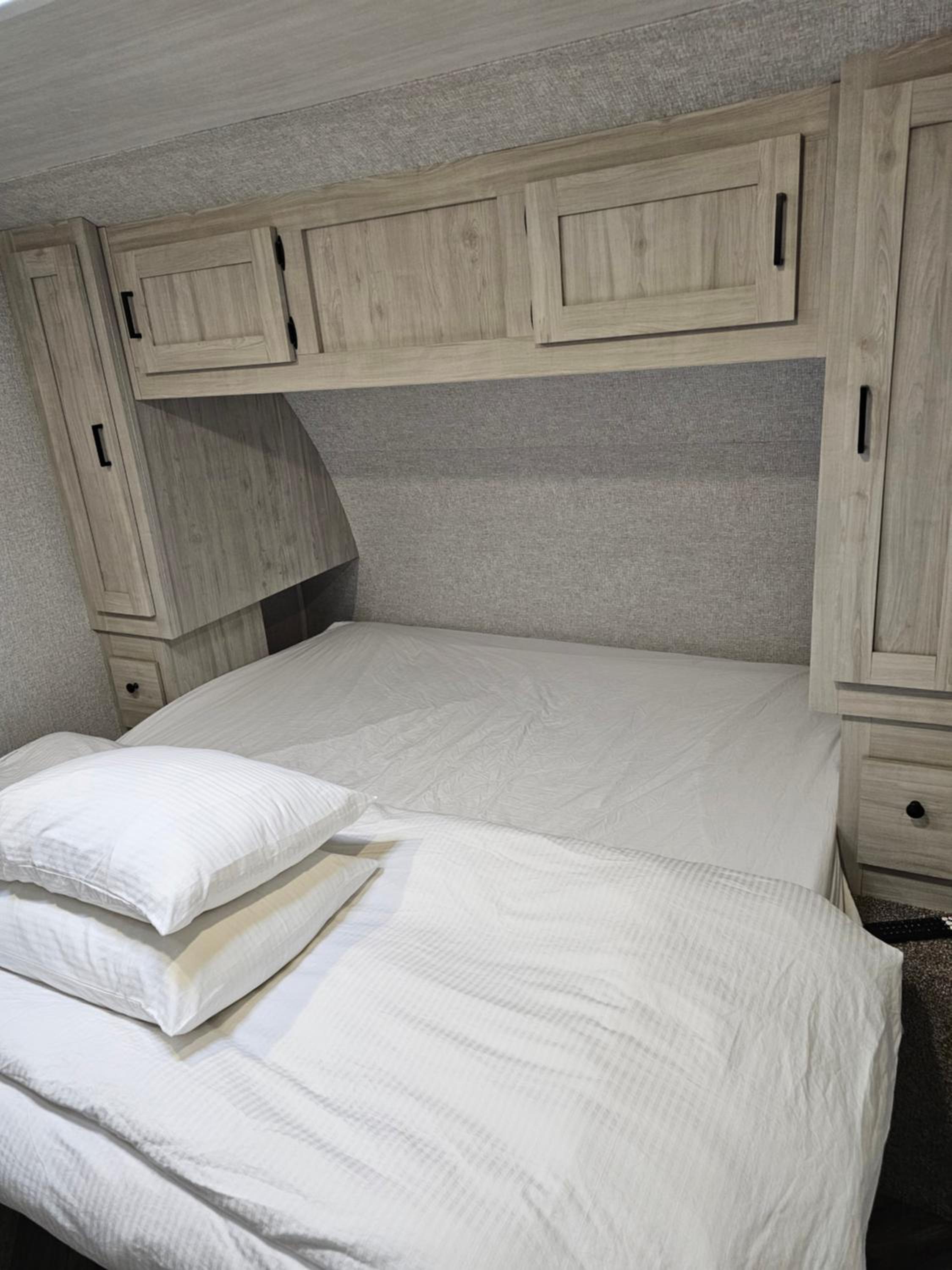 Mobile Home photo 2