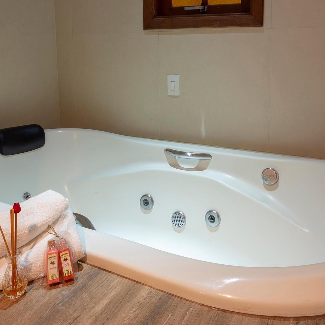 Chalet (2 Adults) photo 2