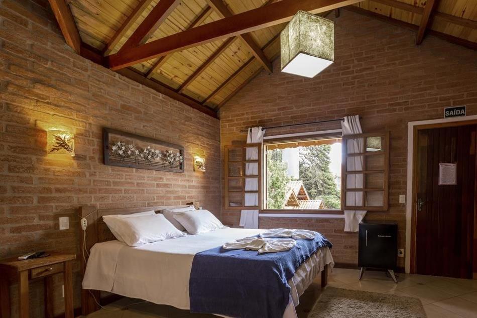 Deluxe Double Room with Bath photo 1