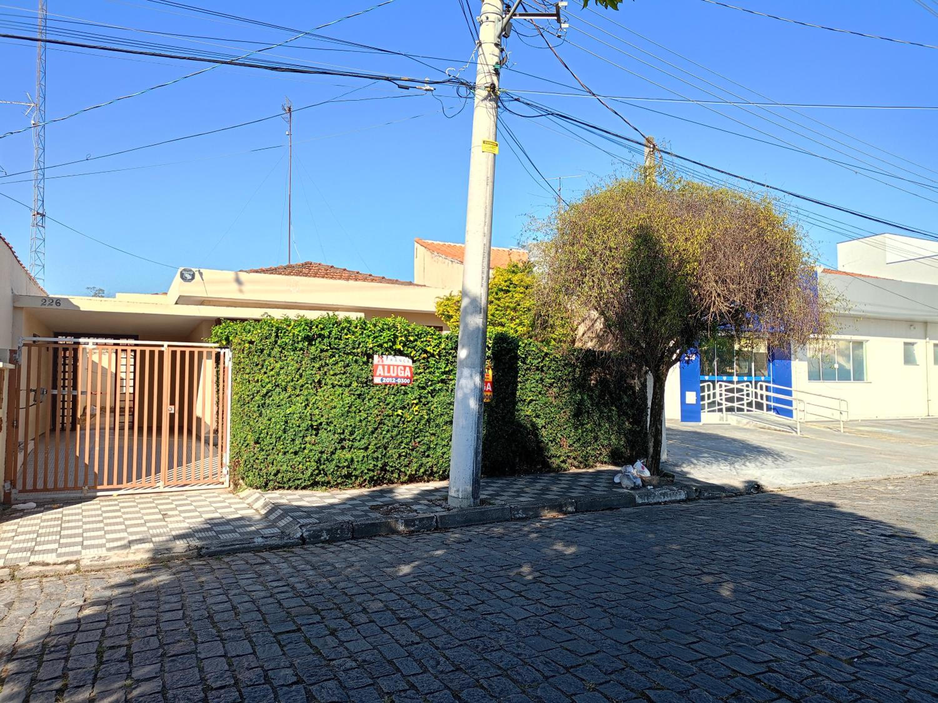 Three-Bedroom House photo 2