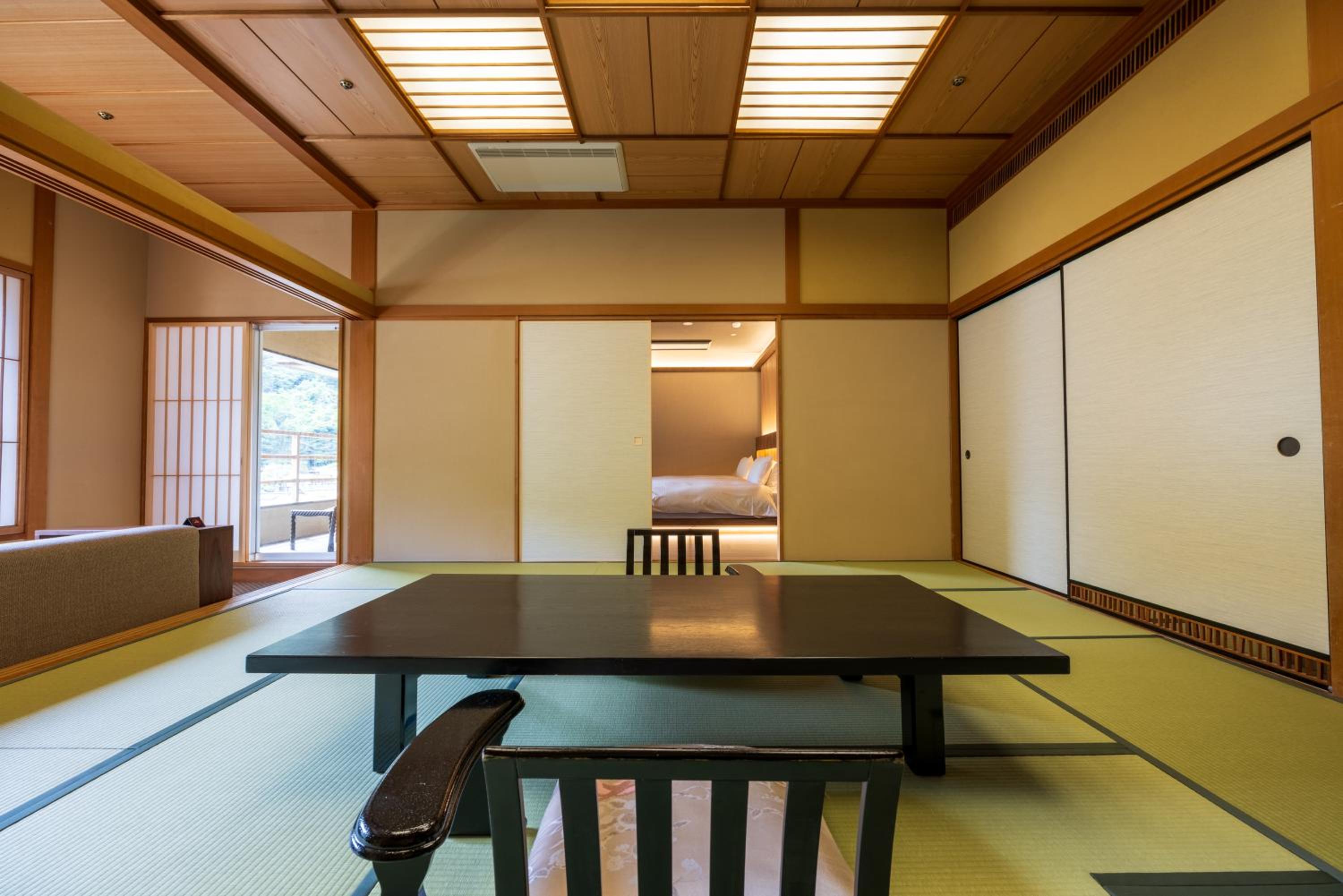 Riverside Special Japanese-Western Style room with Open-Air Bath - Photo 7