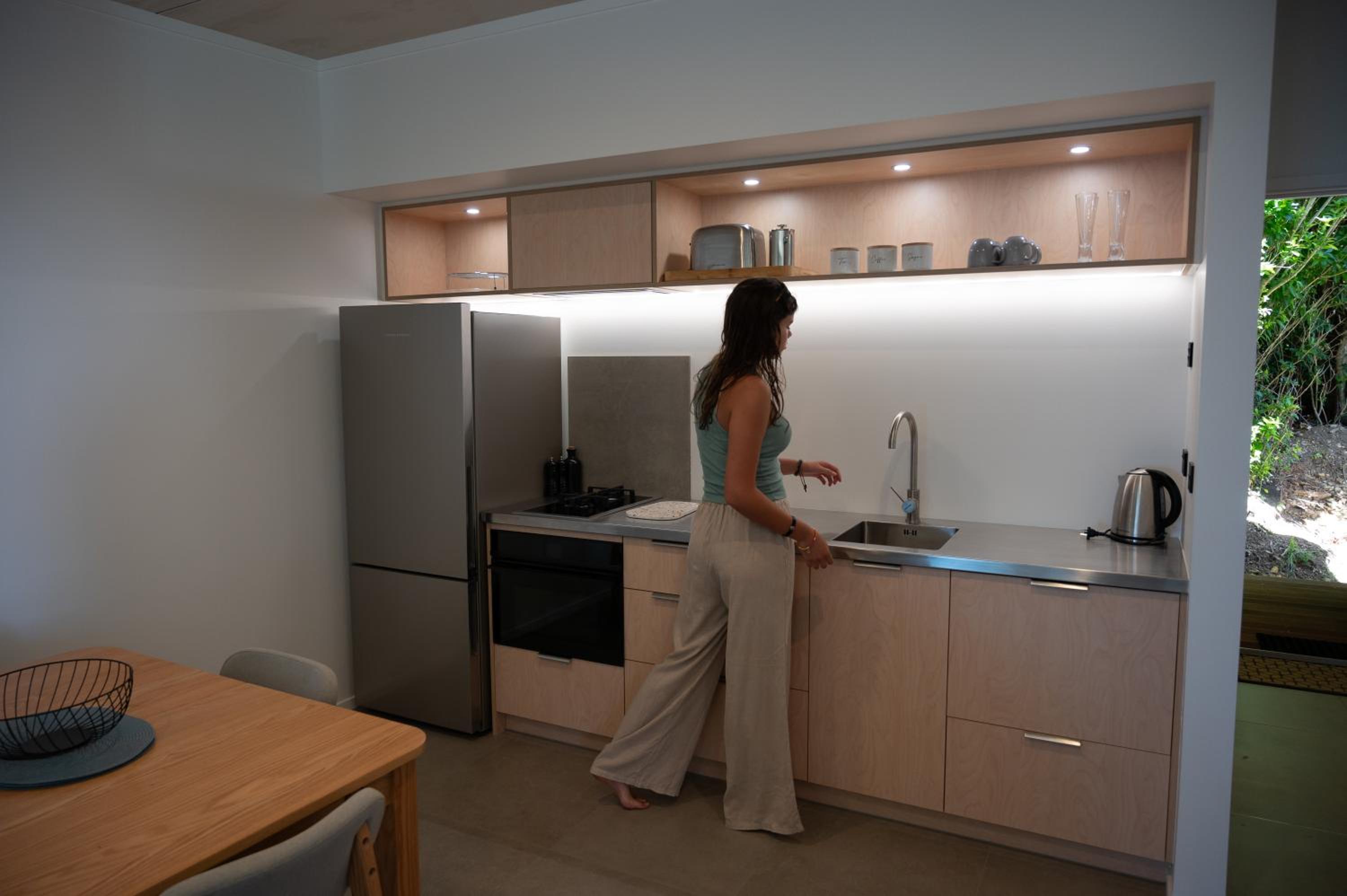 Two-Bedroom House - Photo 18