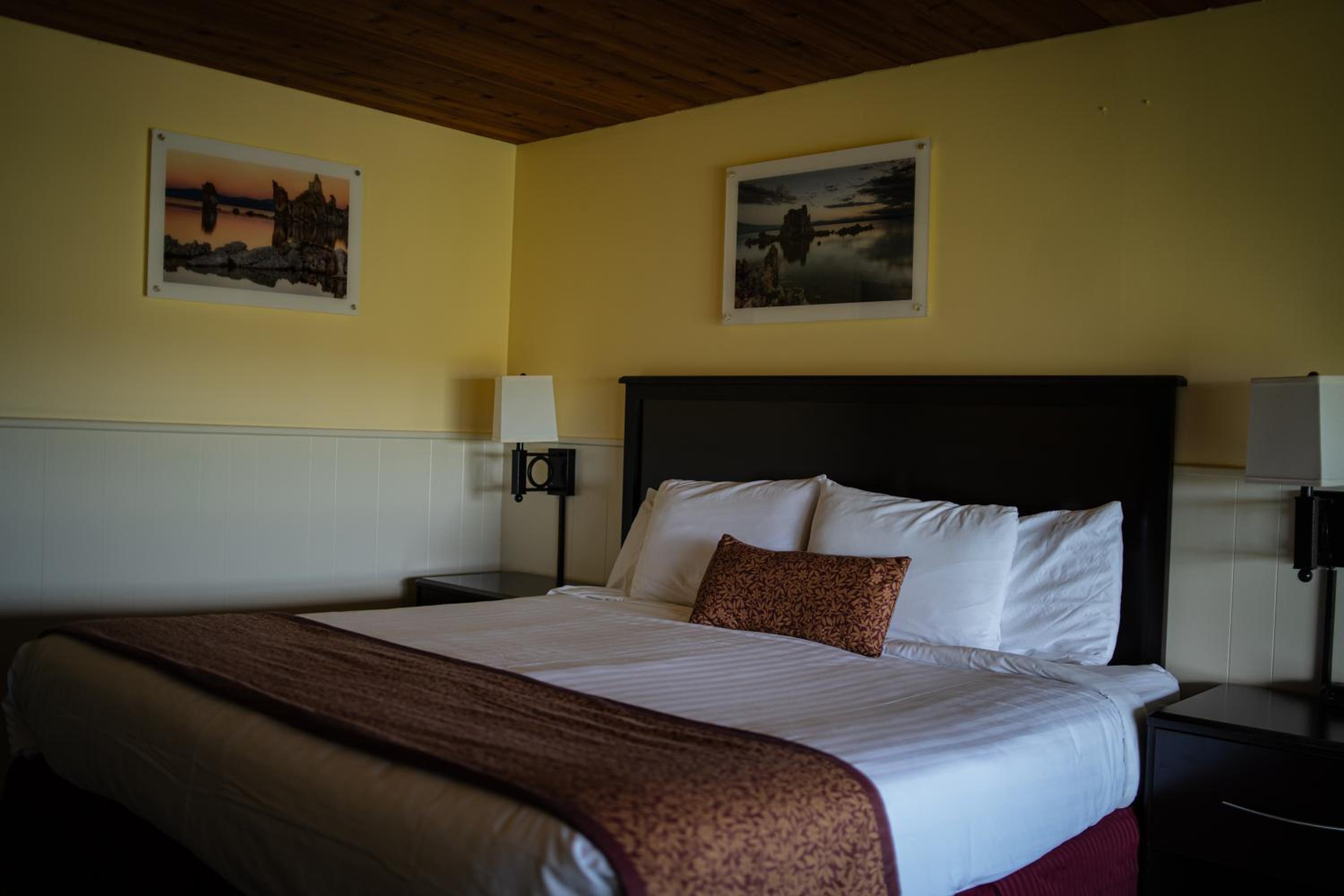 Queen Room photo 3