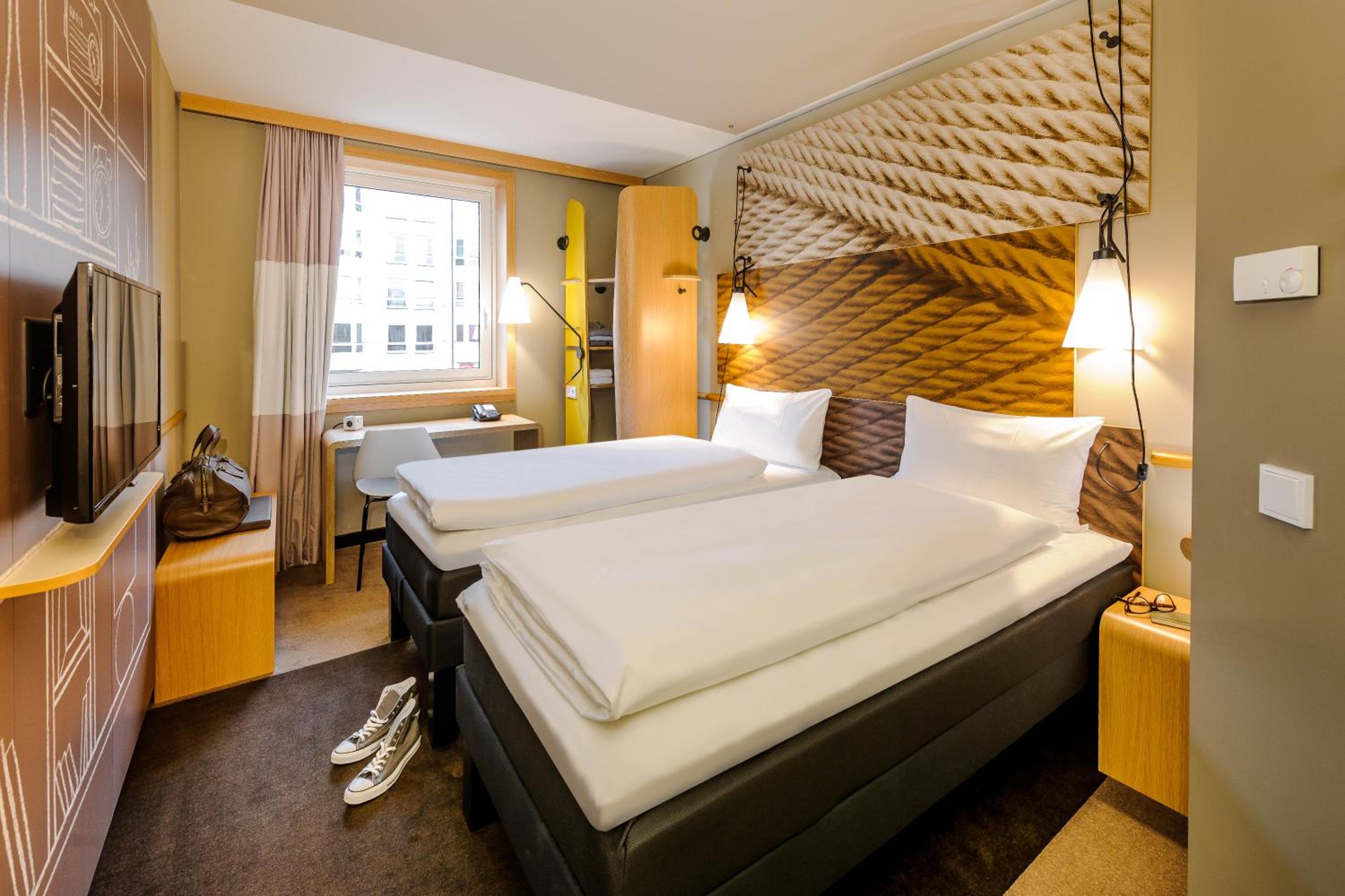 Standard Twin Room photo 1