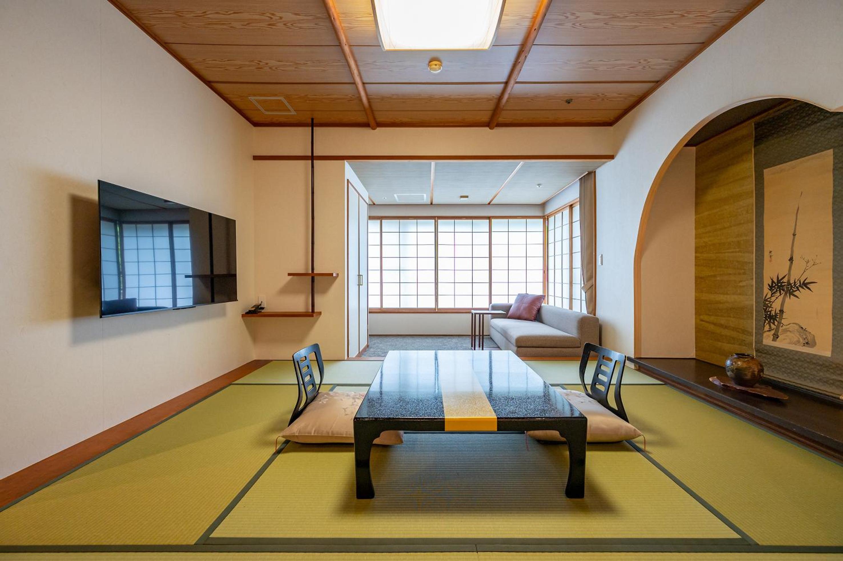 Riverside Japanese-Western Style room with Open-Air Bath - Photo 4