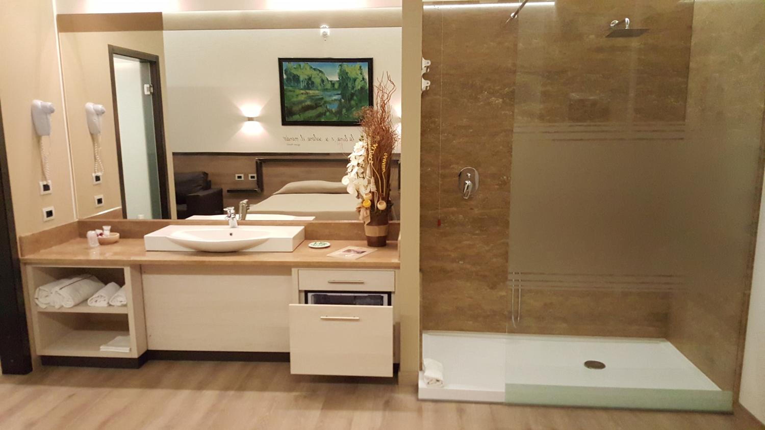 Double Room with Terrace - Photo 19