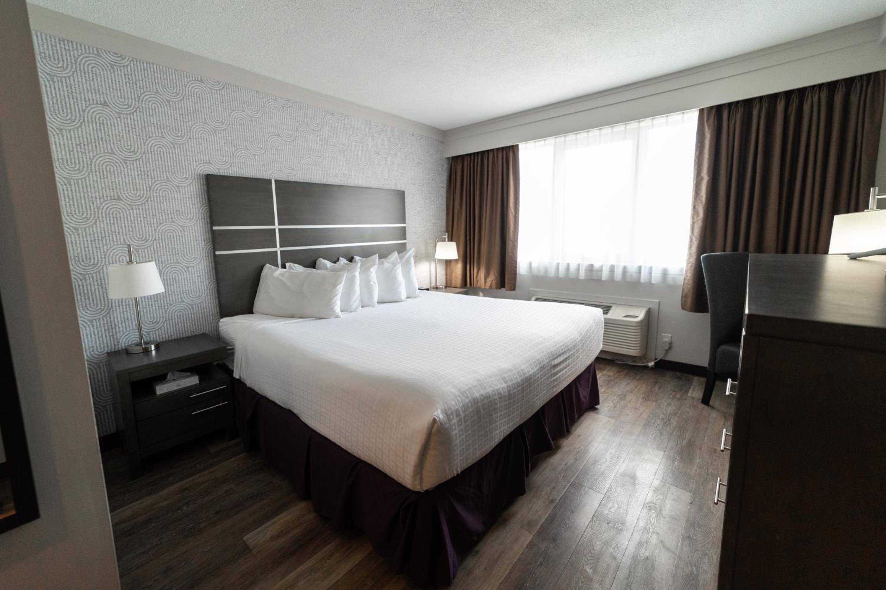 Executive King Room - Photo 4