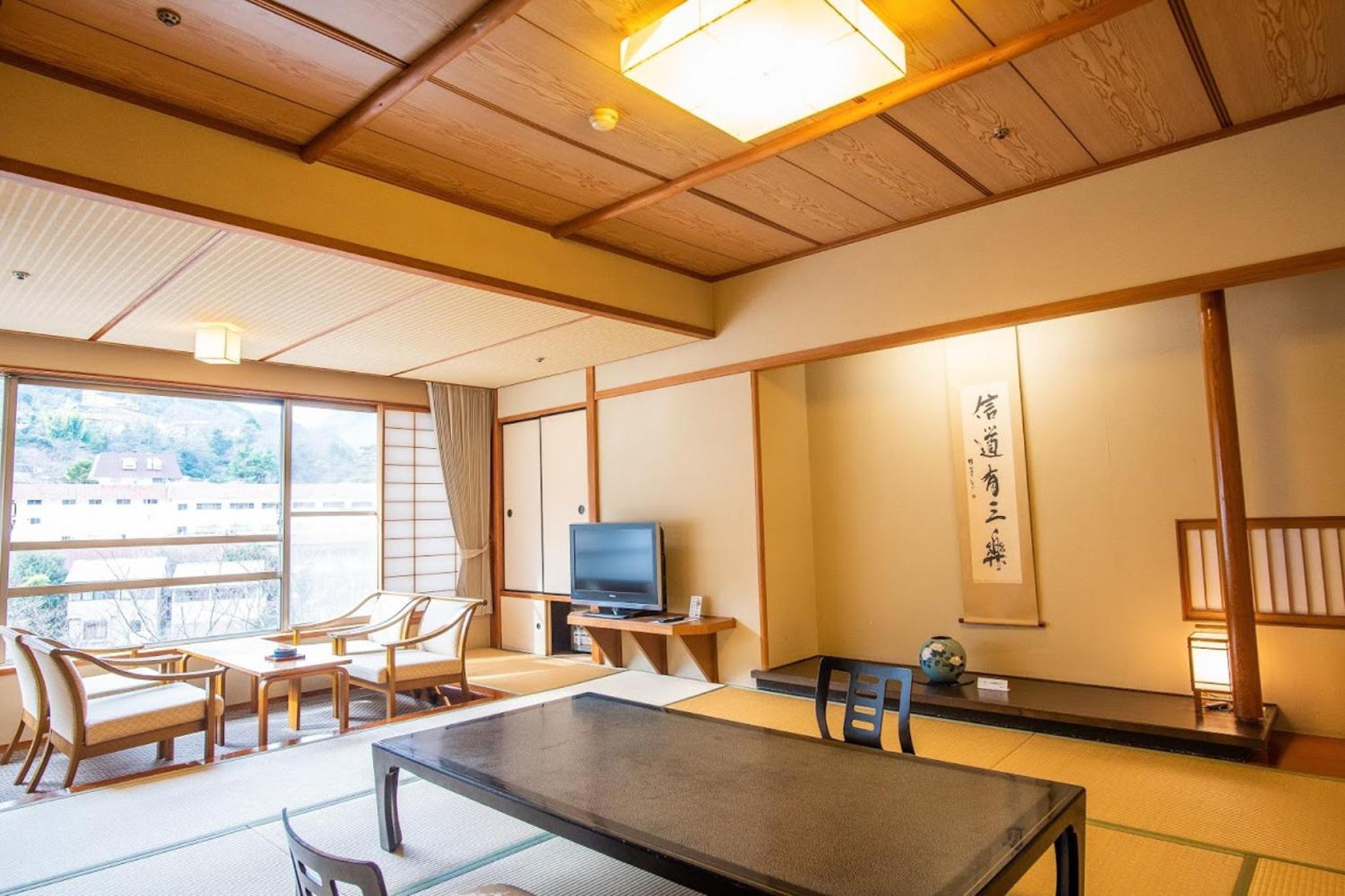 Japanese-Style Superior Room with River View - Photo 5
