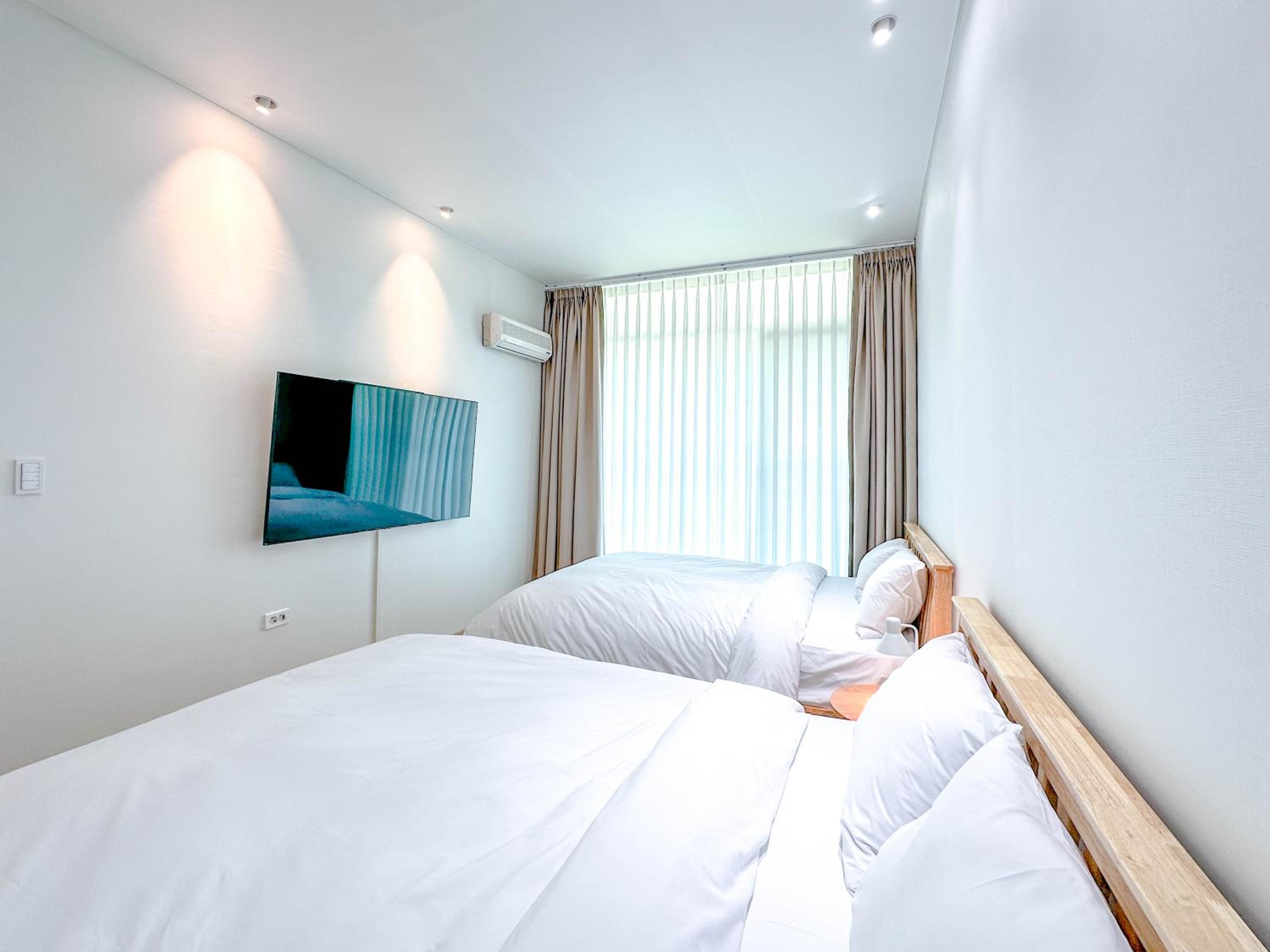 Deluxe Suite photo 2