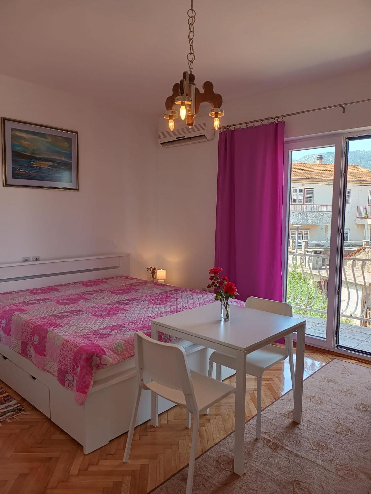 Apartment with Balcony