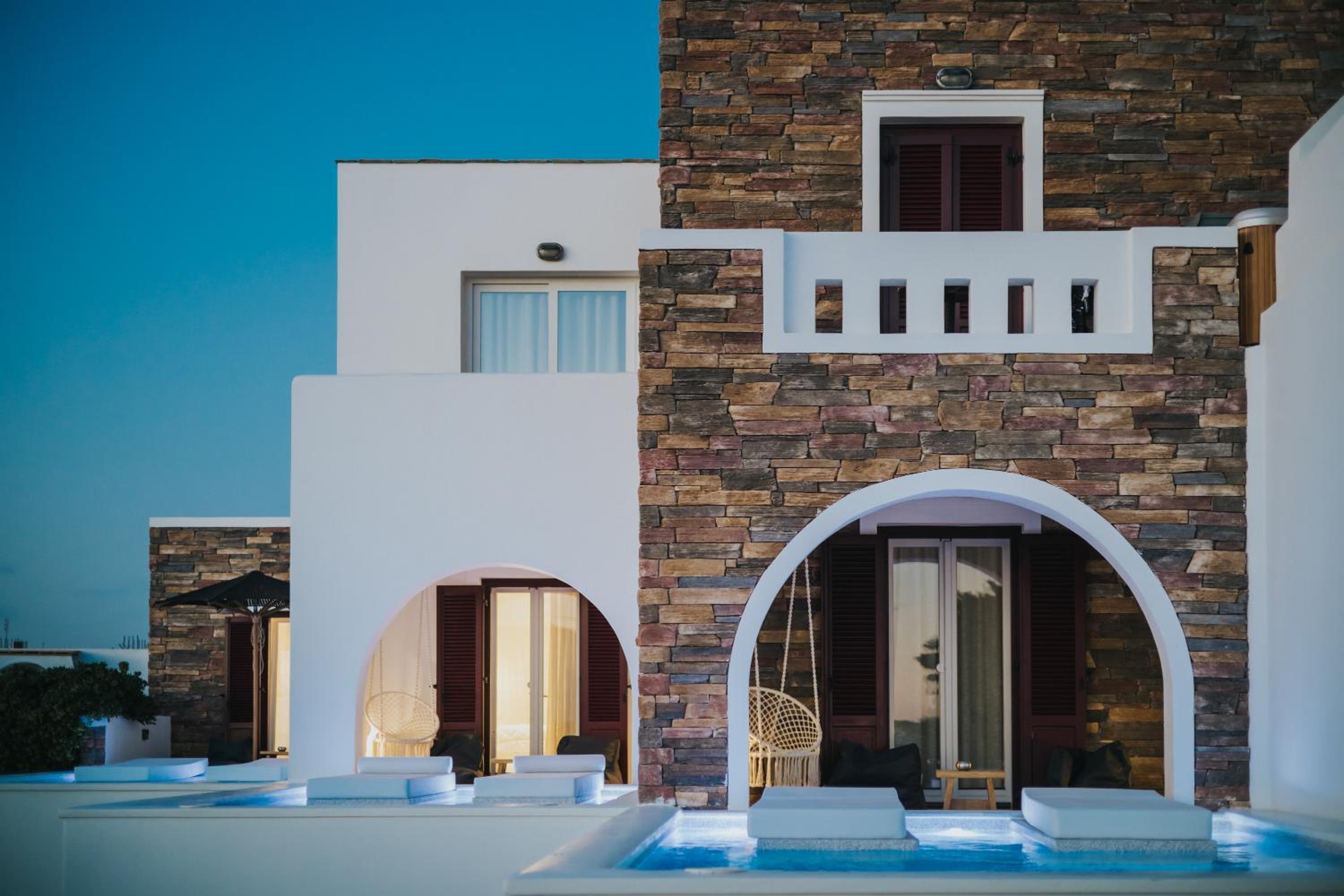 Premium Suite with Private Pool - Photo 3