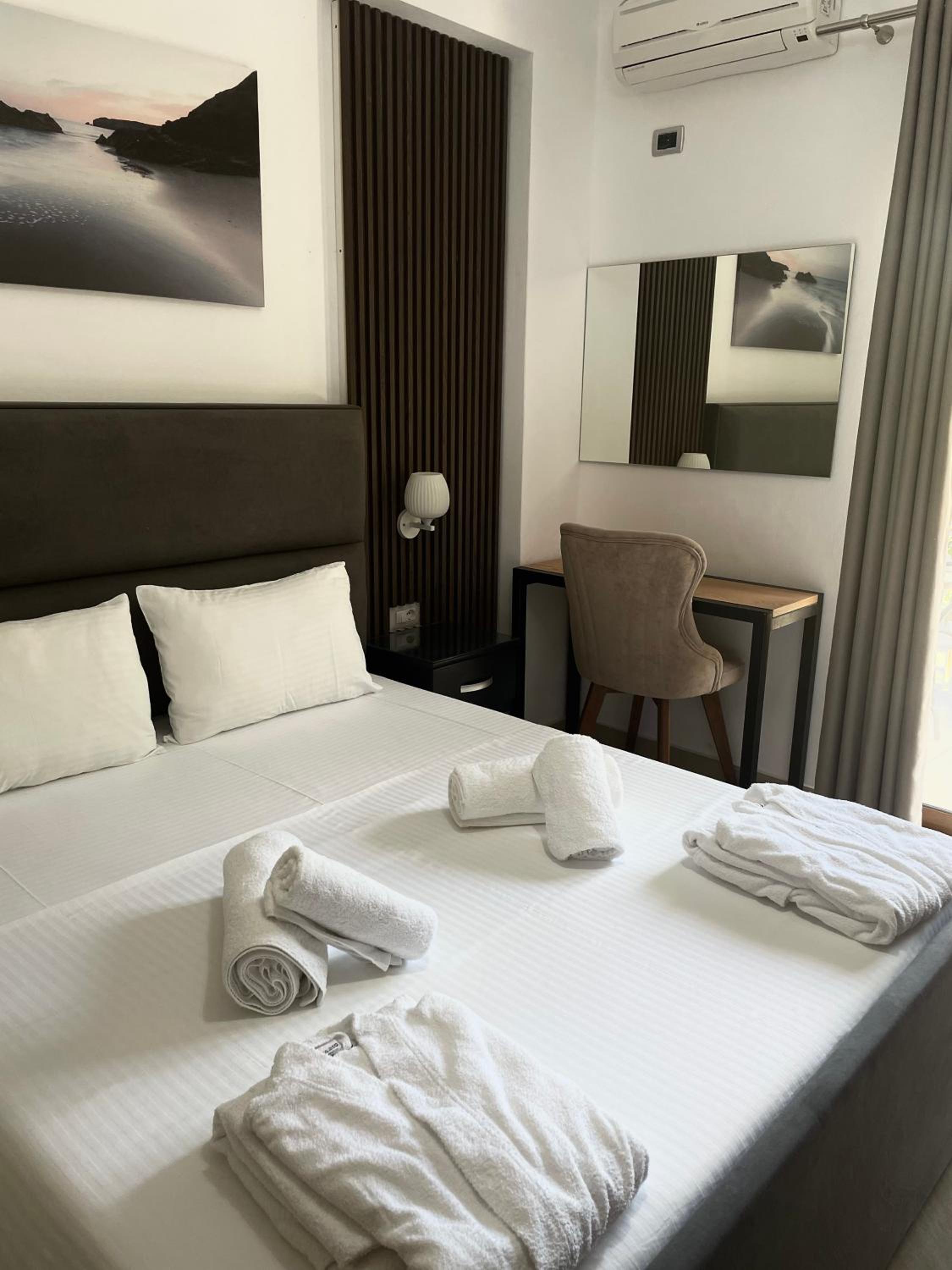 Deluxe Double Room photo 1