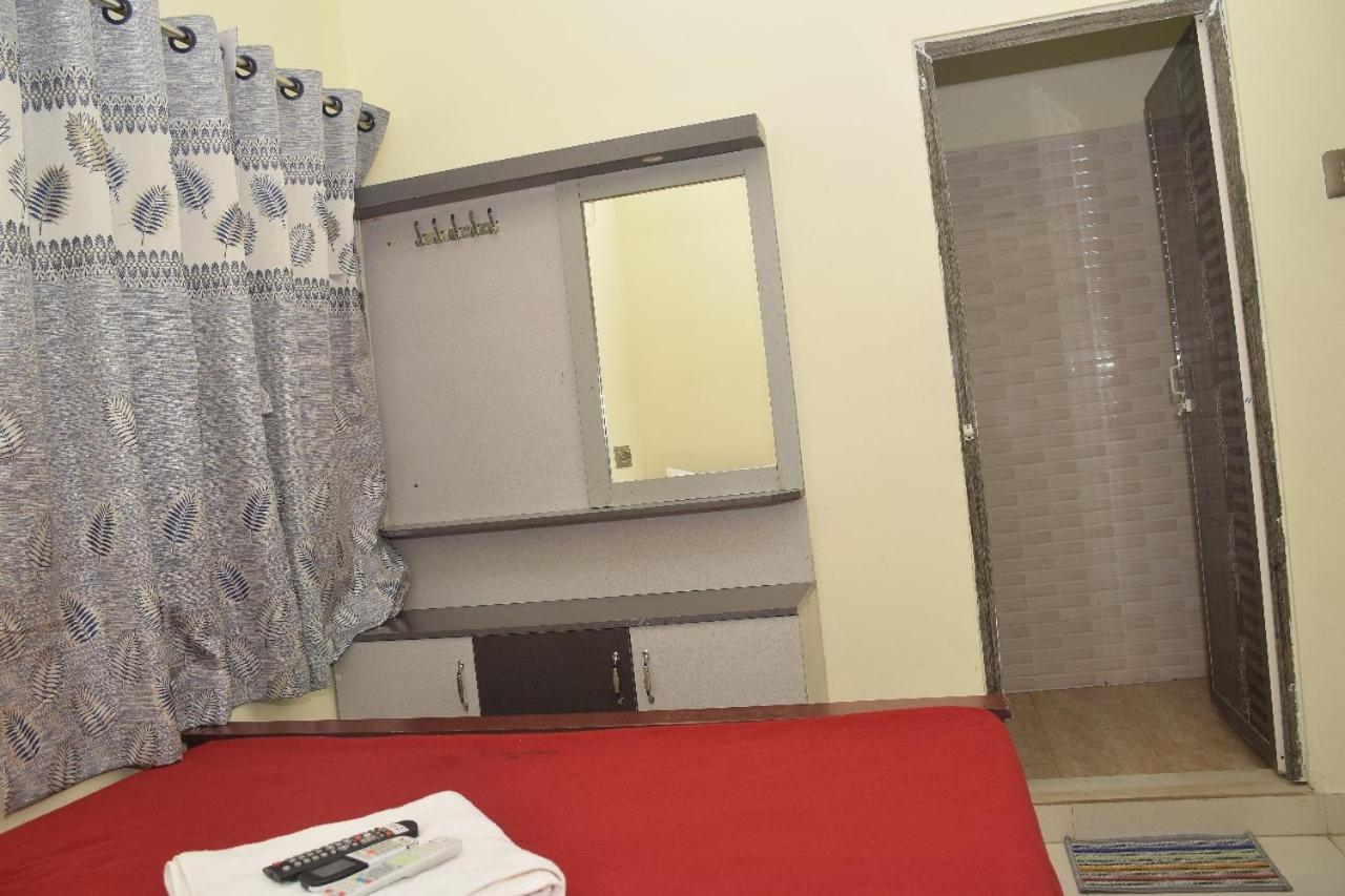 Double Room - Photo 2