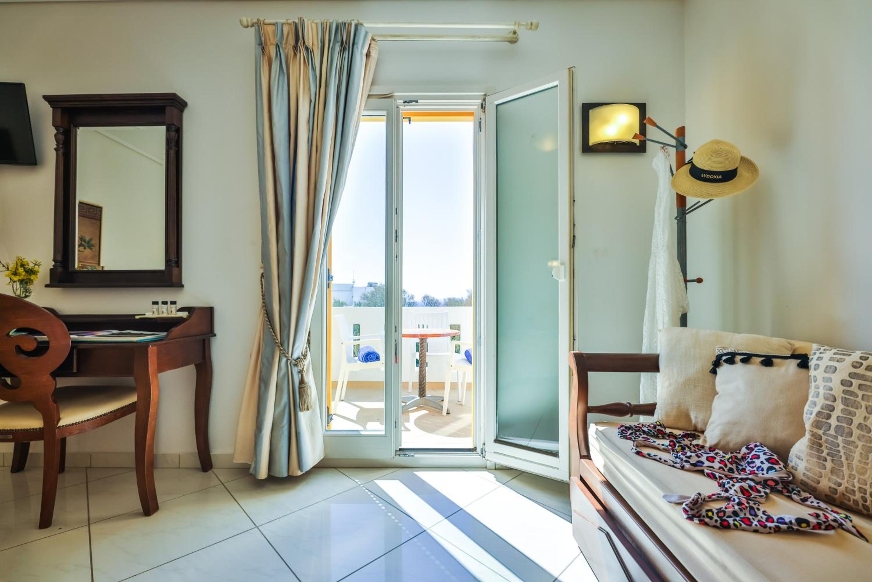 Standard Room with Garden View  - Photo 14