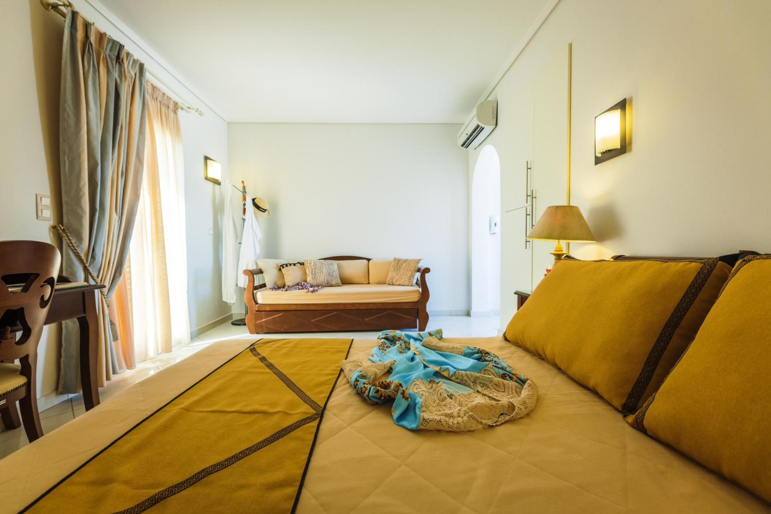 Standard Room with Garden View  - Photo 2