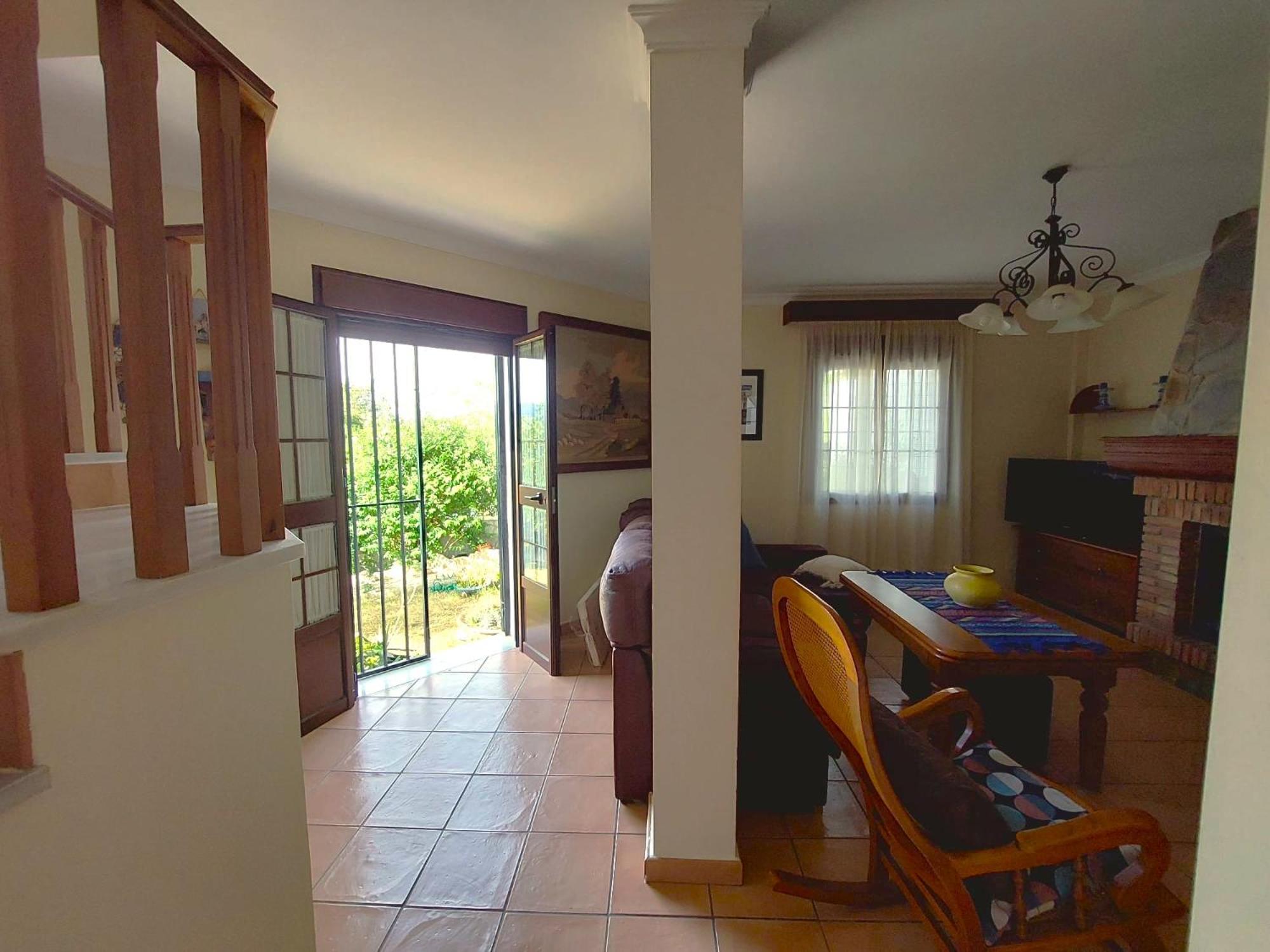 Casa de cuatro habitaciones