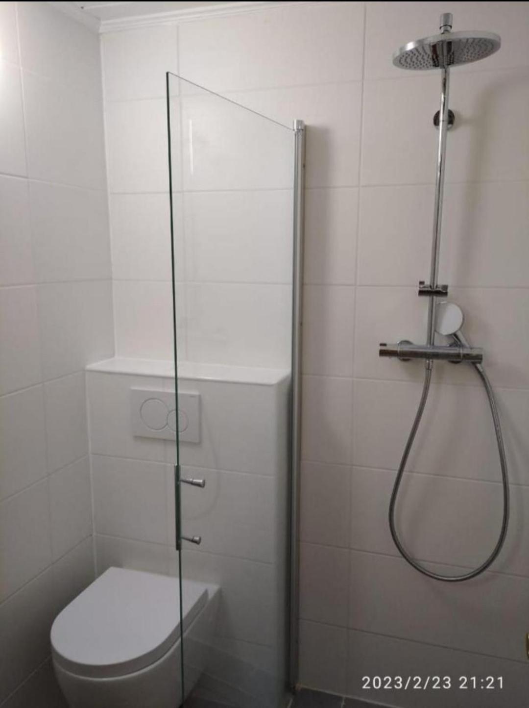 Twin Room With Bathroom photo 2