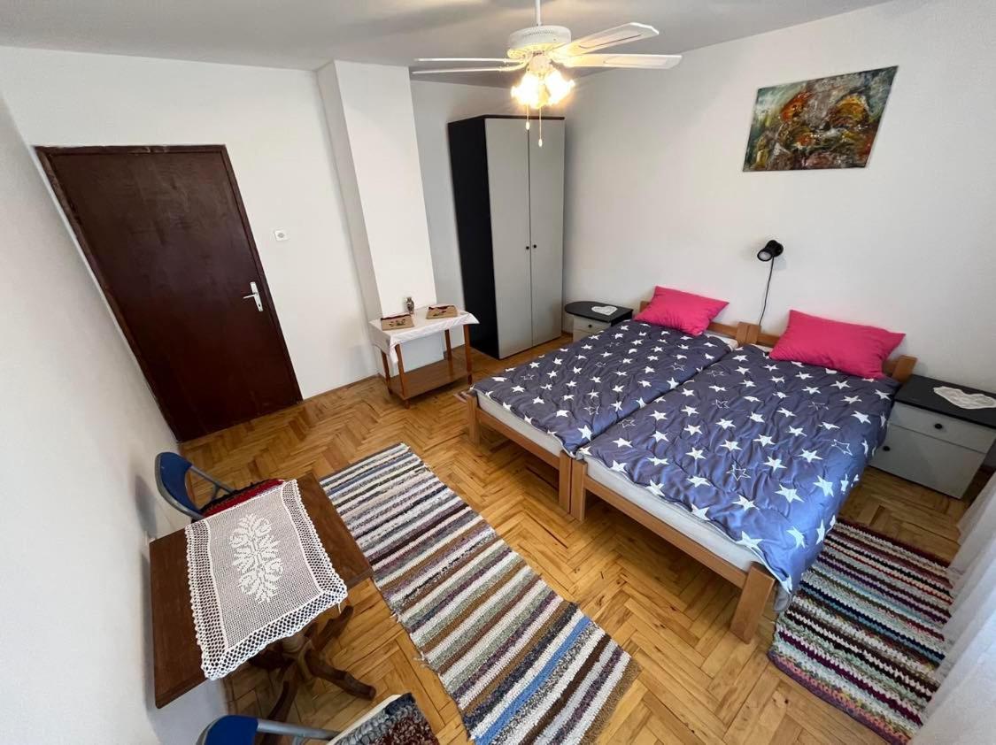 Two-Bedroom Apartment photo 2