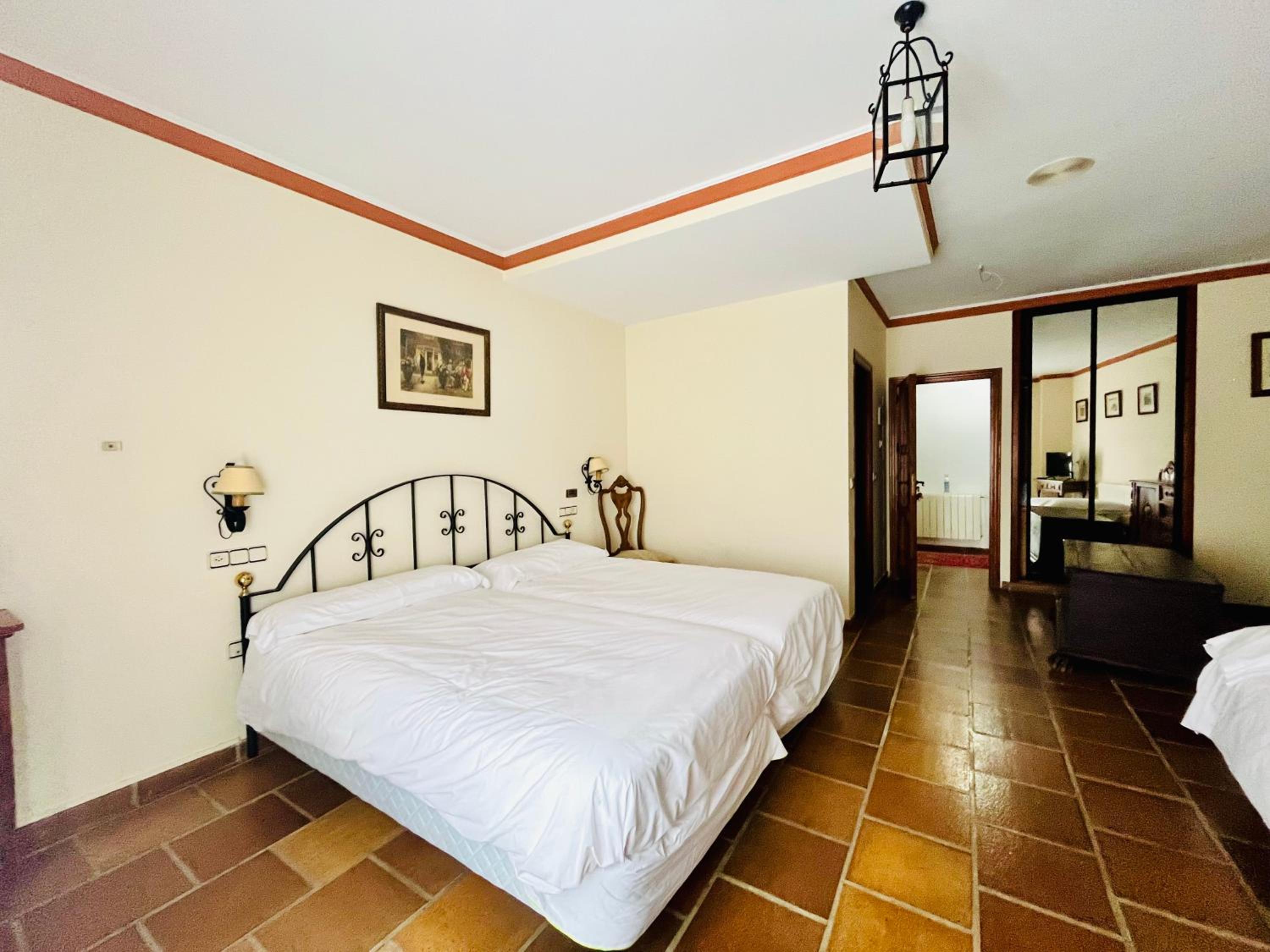 Habitación Doble o con Dos Camas