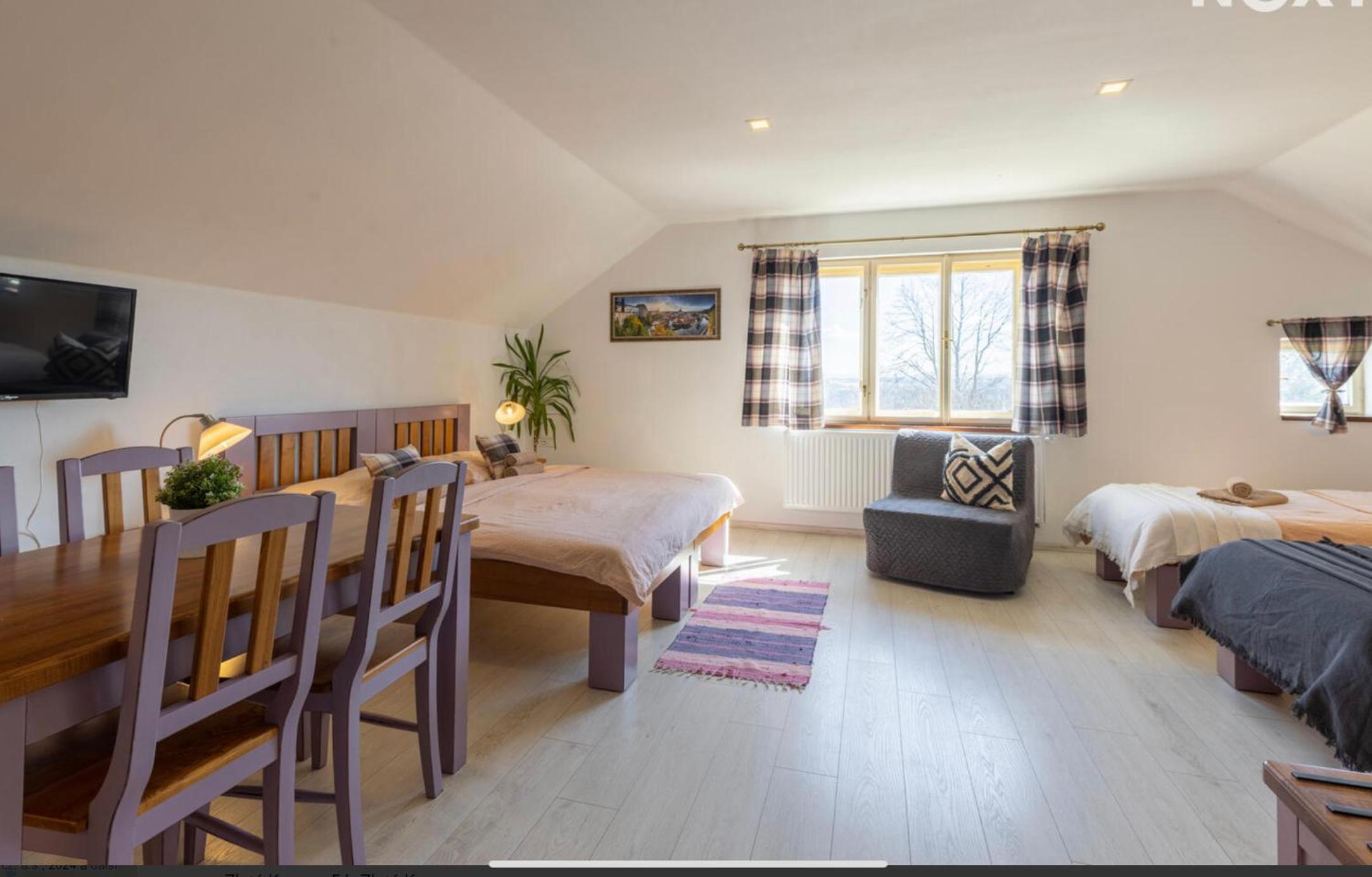 Family Room photo 2