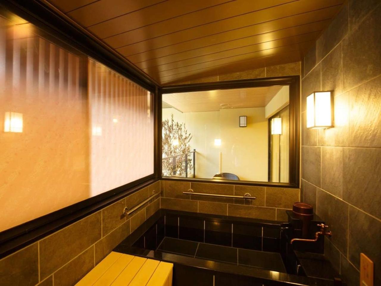Quadruple Room with Semi Open-Air Bath - Photo 5