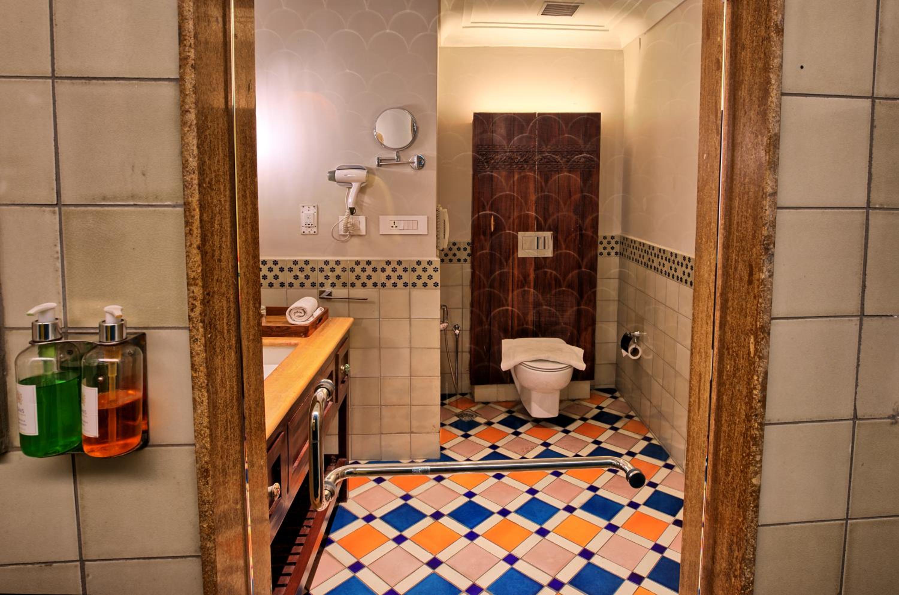 Double Room - Photo 4