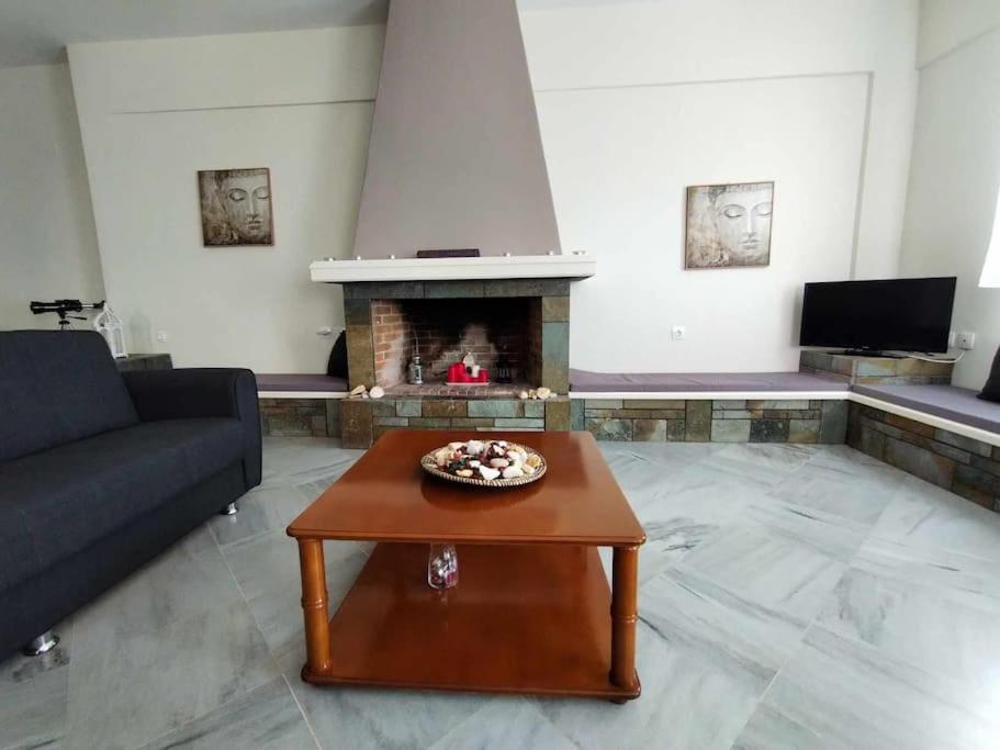 Three-Bedroom House photo 1