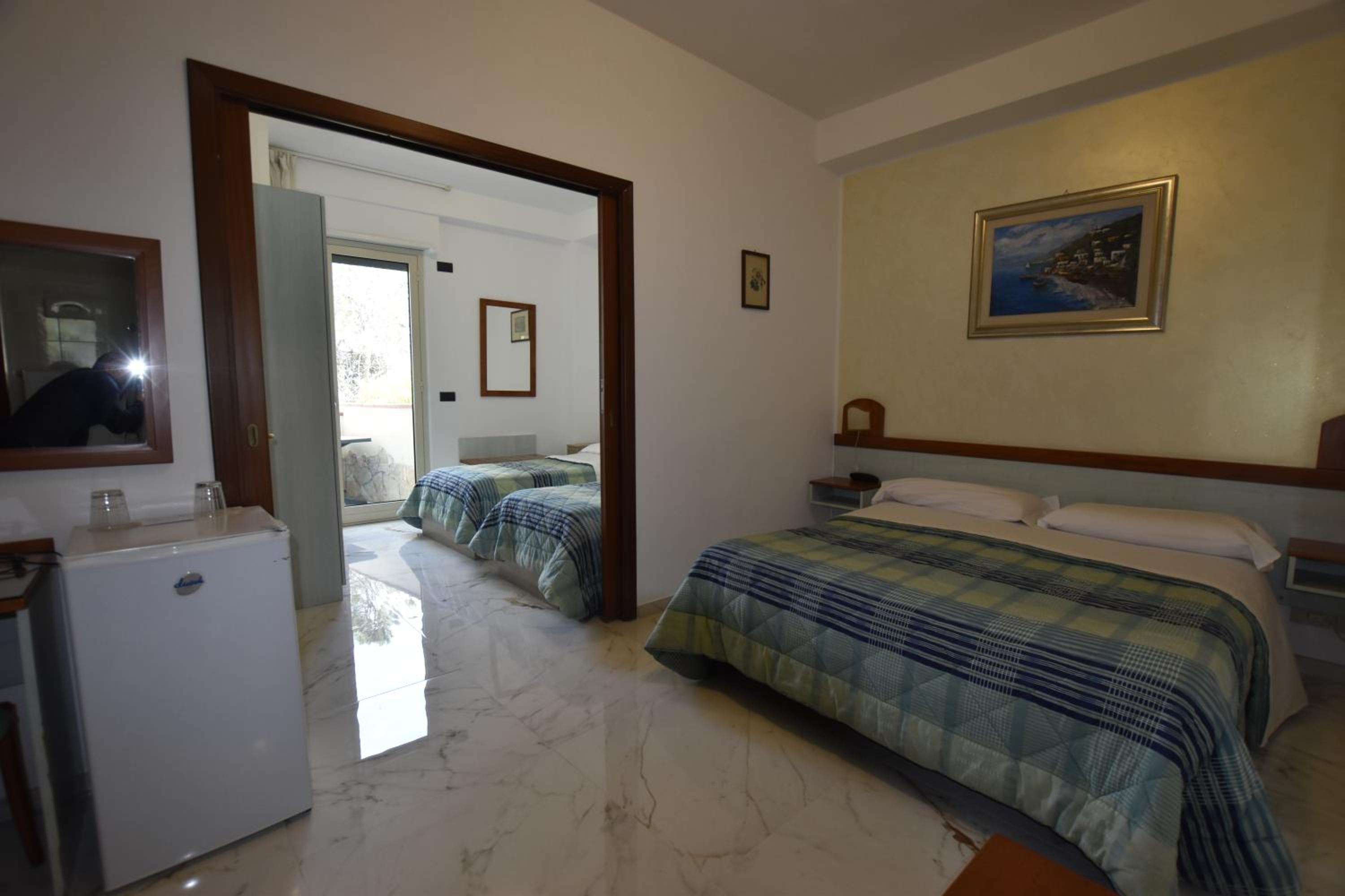 Chambre Familiale (2 Adultes et 2 Enfants)