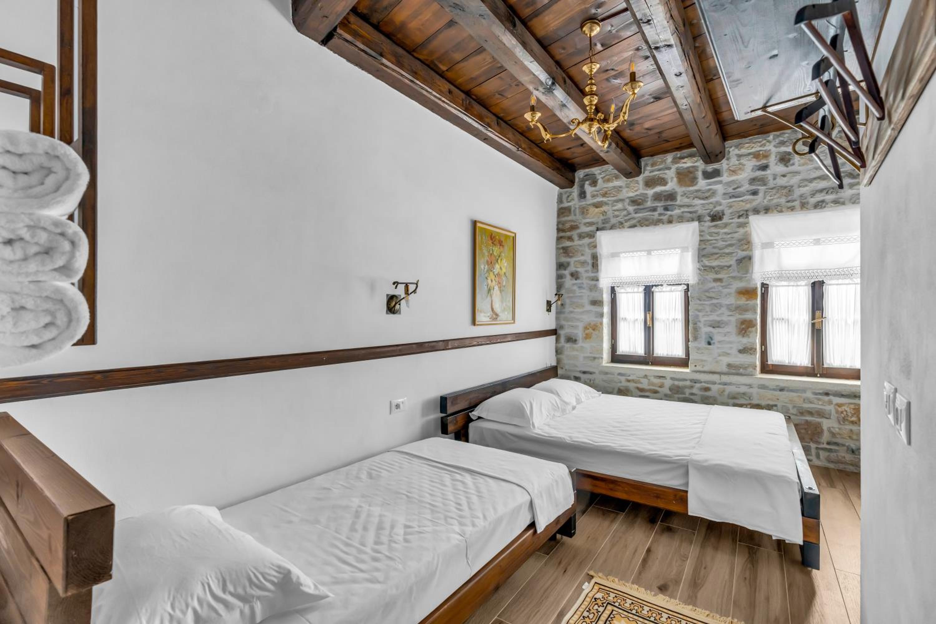 Comfort Triple Room