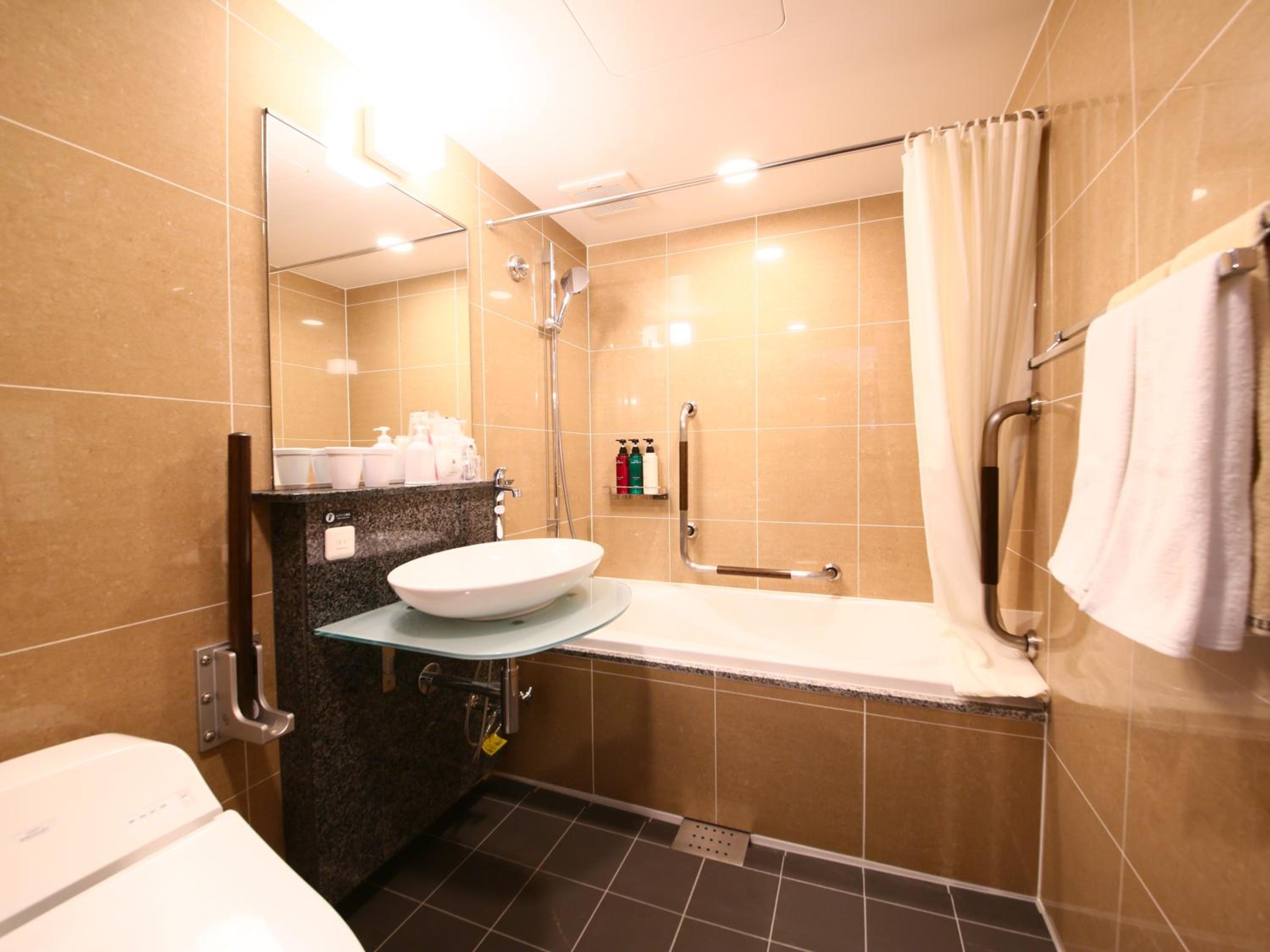Deluxe Twin Room photo 3