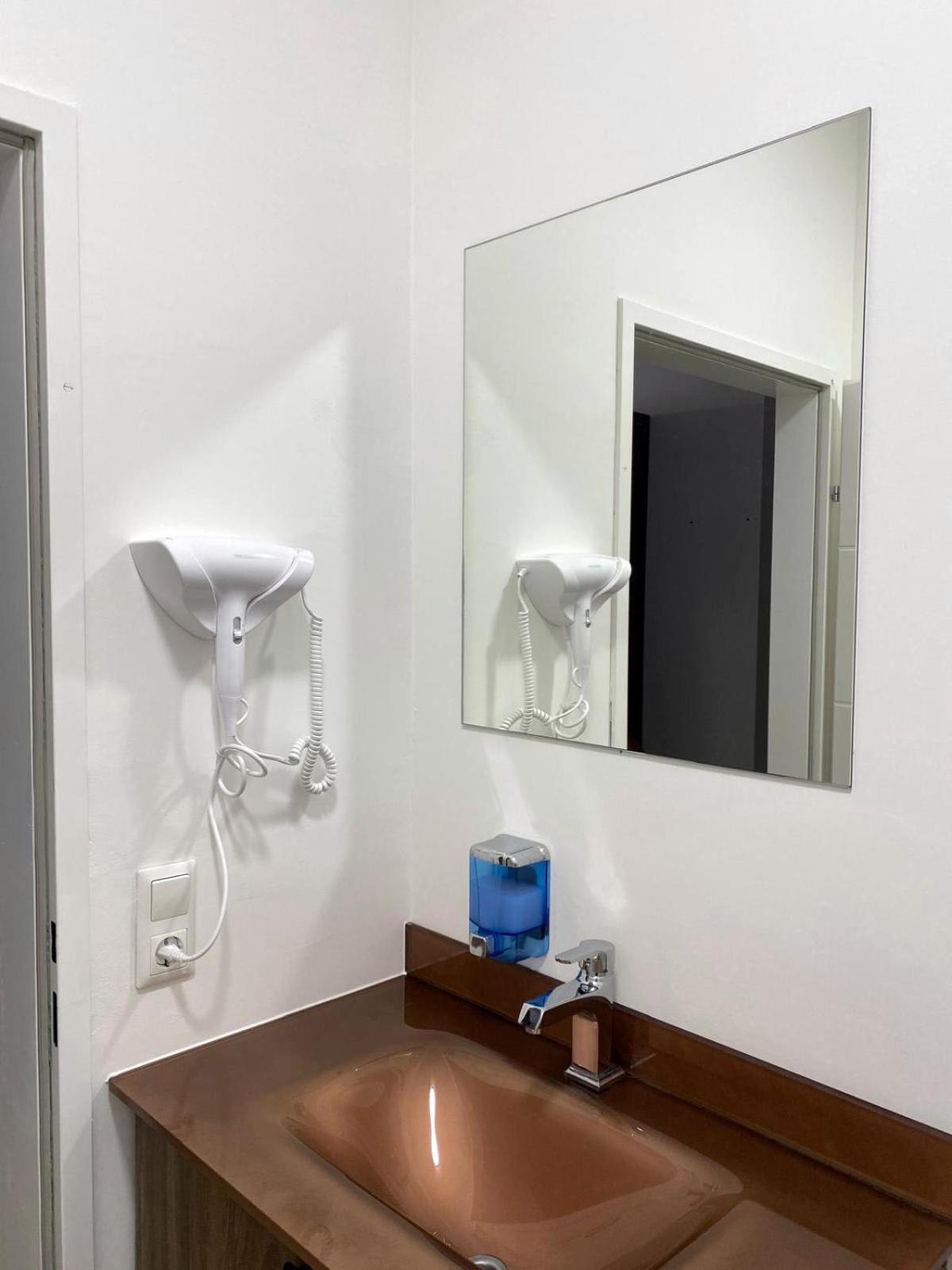 Double Room with Private Bathroom photo 2