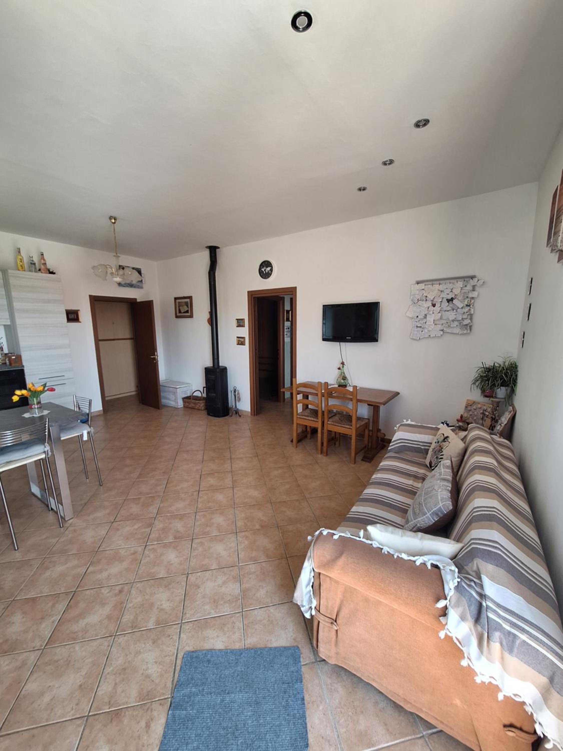 Three-Bedroom Apartment - Photo 1