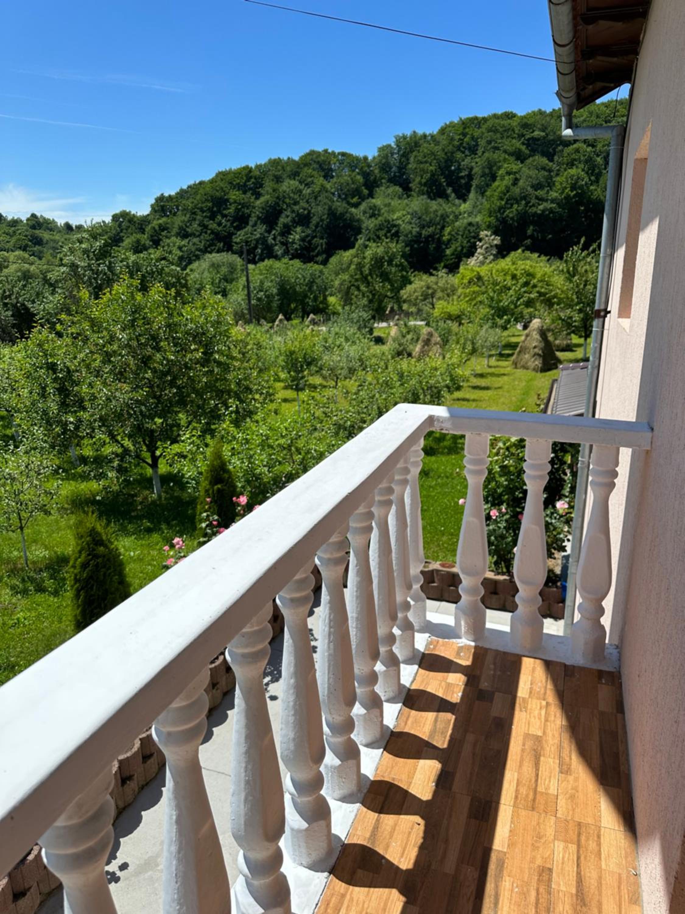 Four-Bedroom House - Photo 20