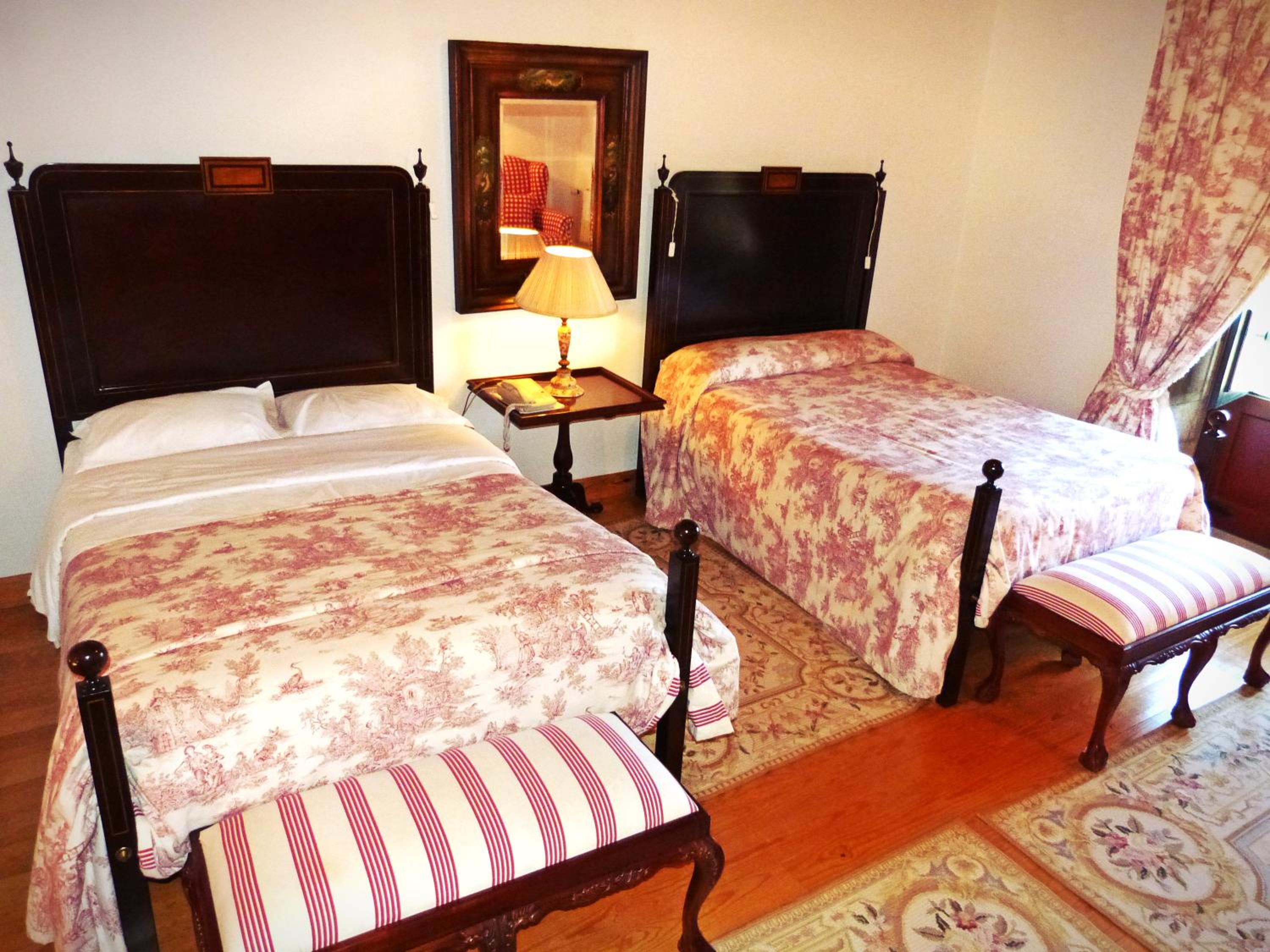 Family Room (2 Adults + 2 Children up to 12 years old) photo 2