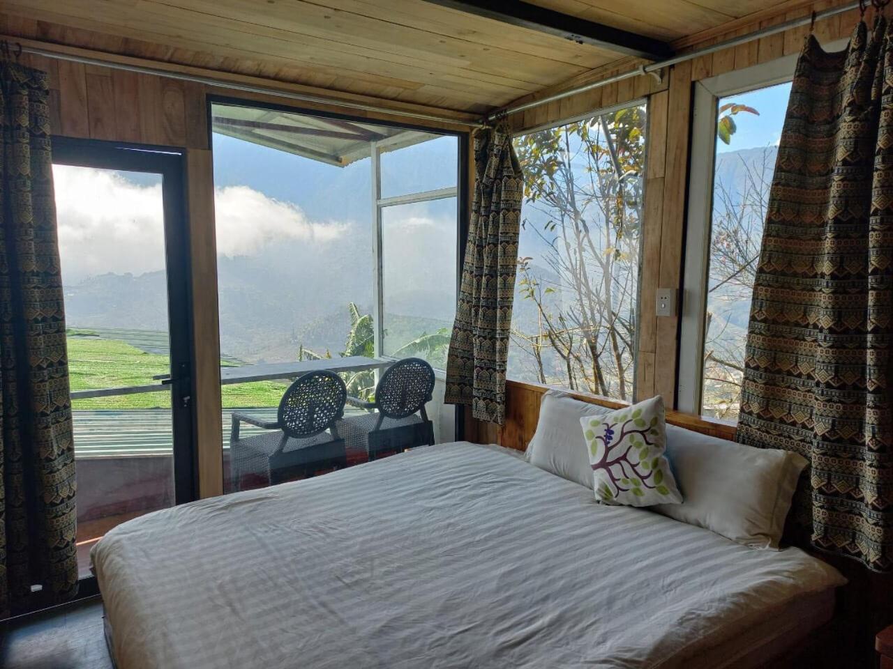 Deluxe Double or Twin Room with Balcony photo 1