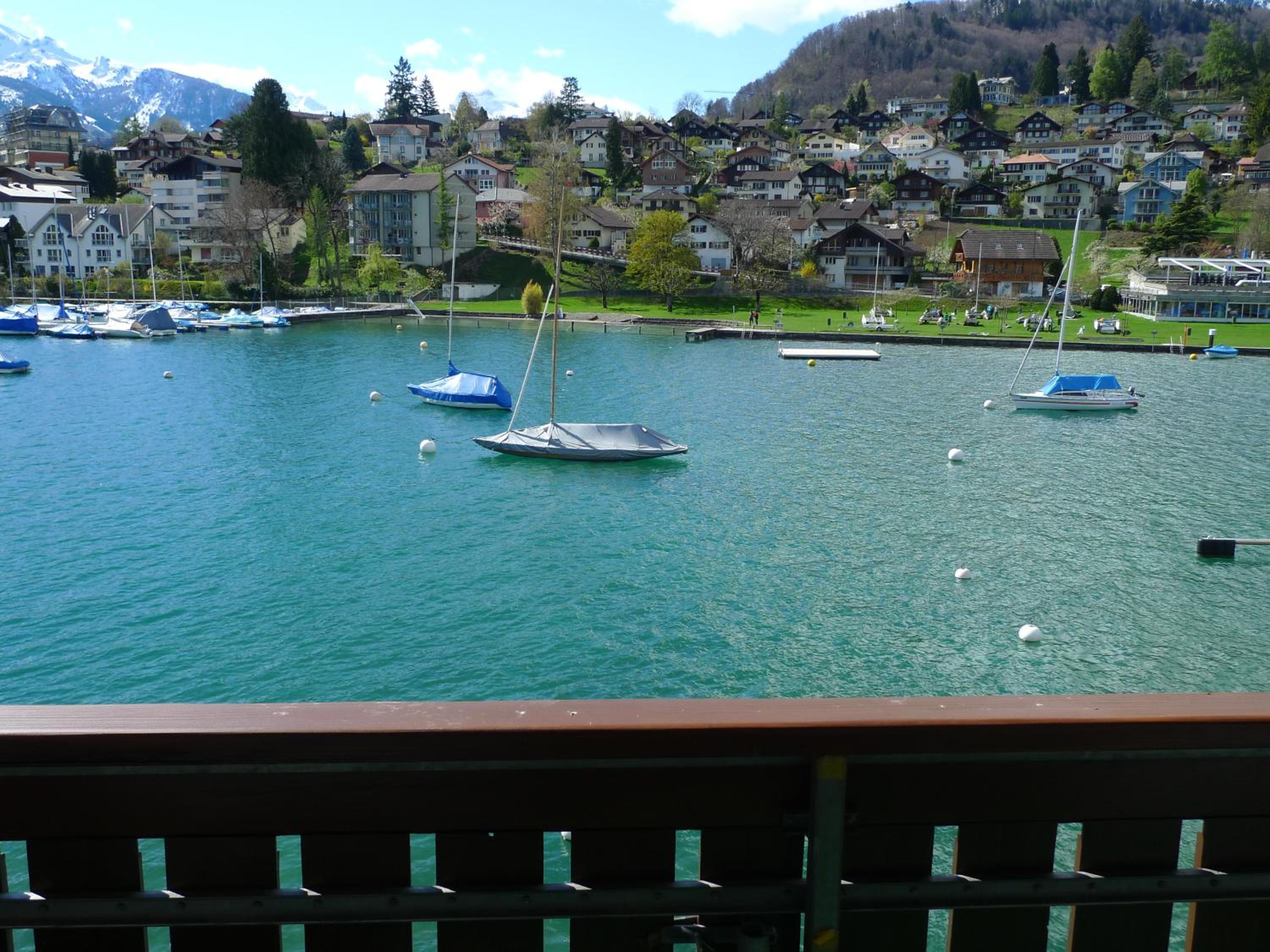 Double Room with Lake View - Photo 4