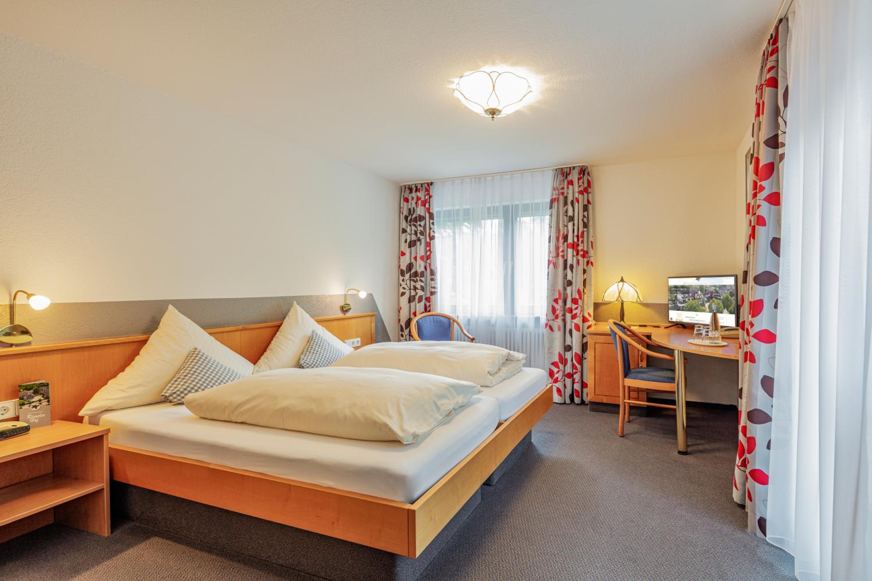 Double Room - Photo 4